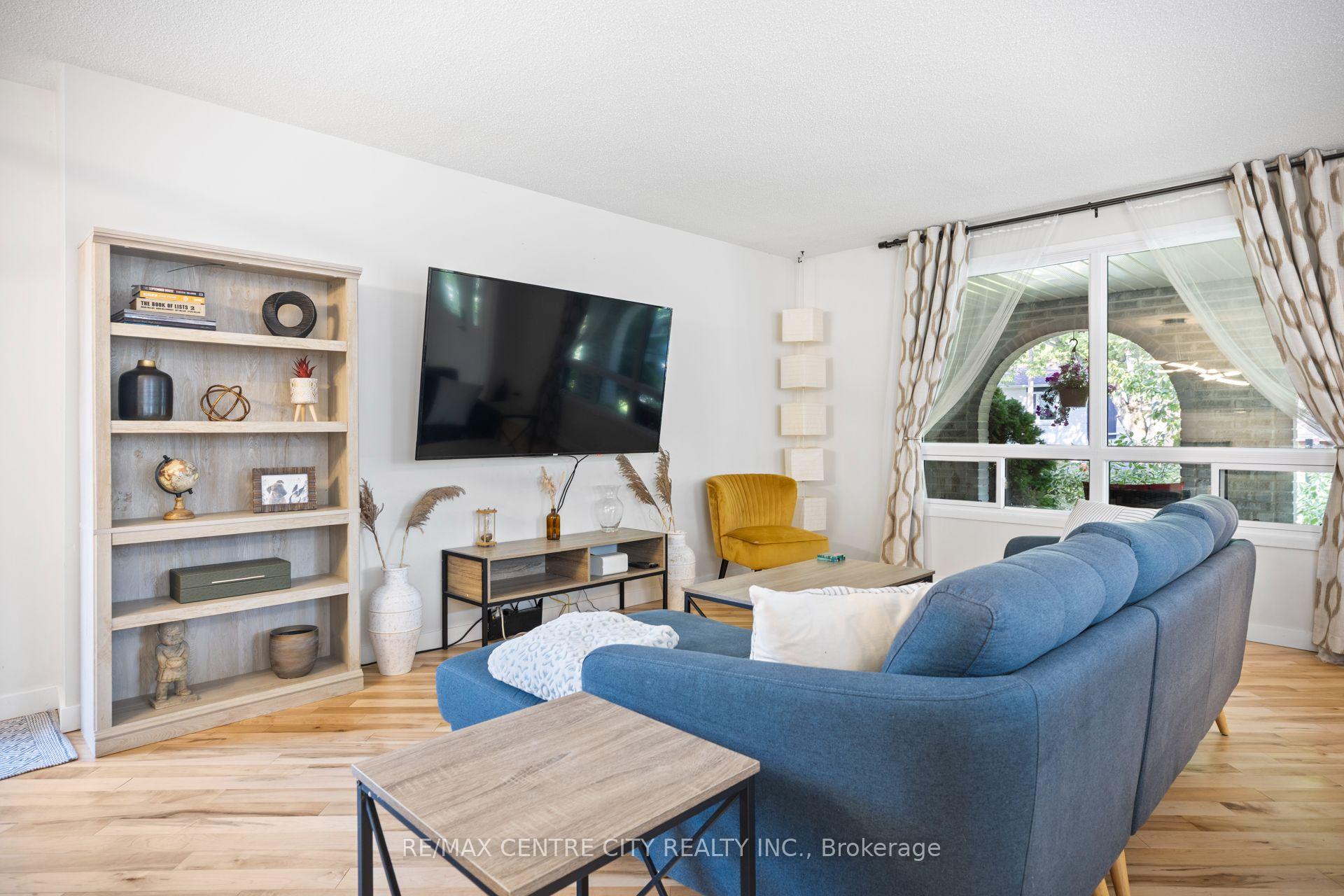 Photo 9 of 684 Macyoung Drive, Kincardine — HOMEH