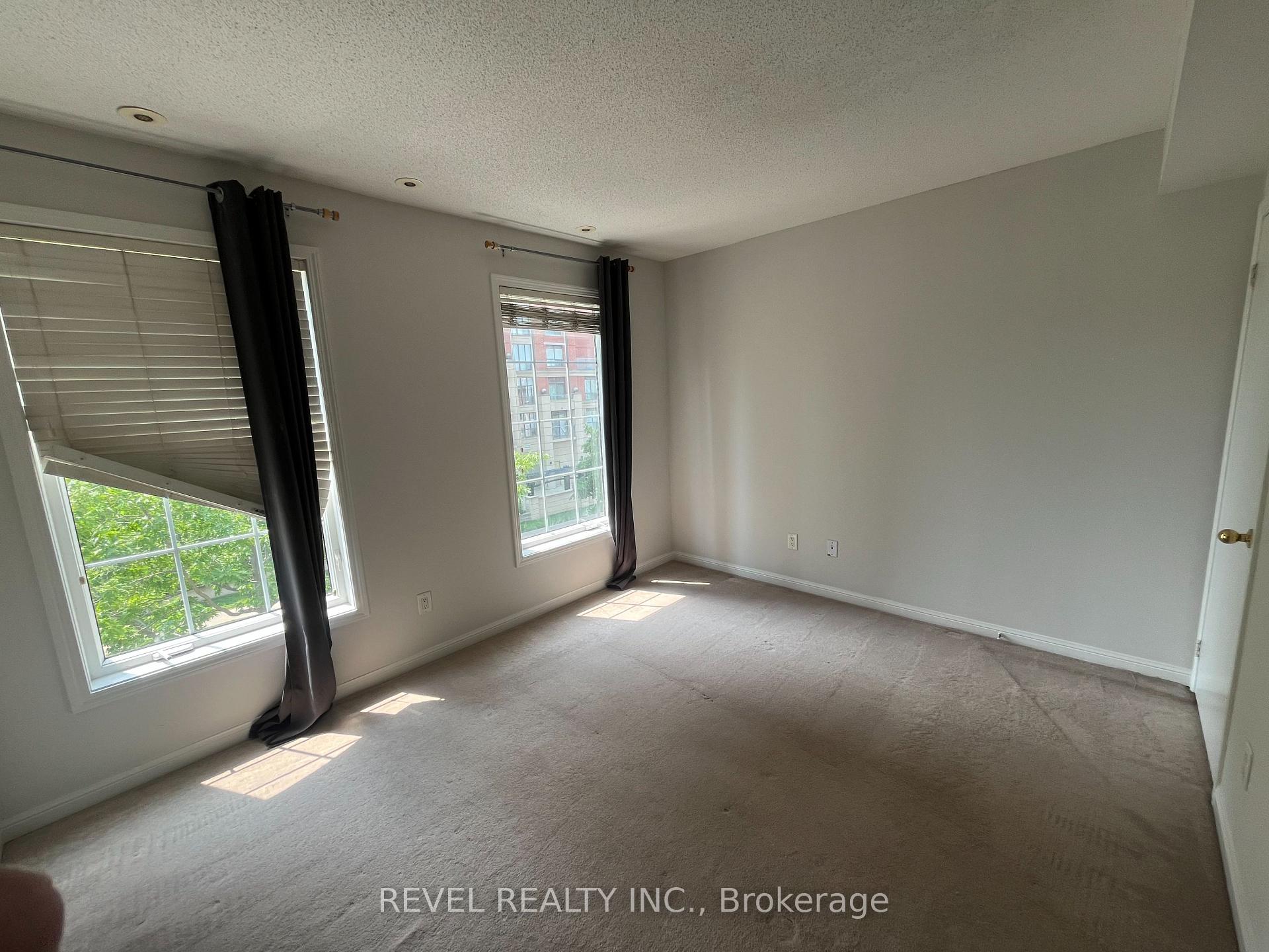 Photo 14 of Unit 105, 3 Everson Drive, North York, Willowdale East — HOMEH