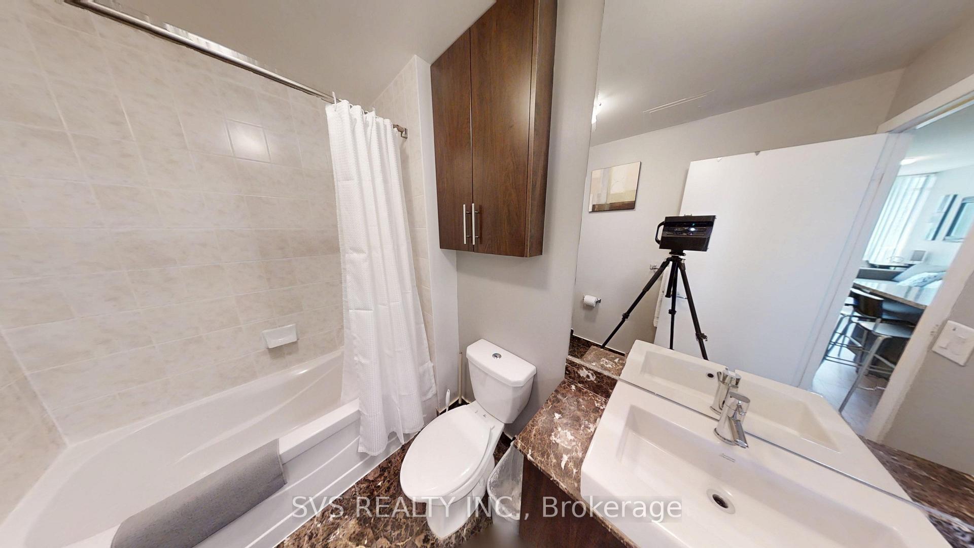 Photo 9 of Unit 1705, 55 Bremner Boulevard, Toronto, Waterfront Communities — HOMEH