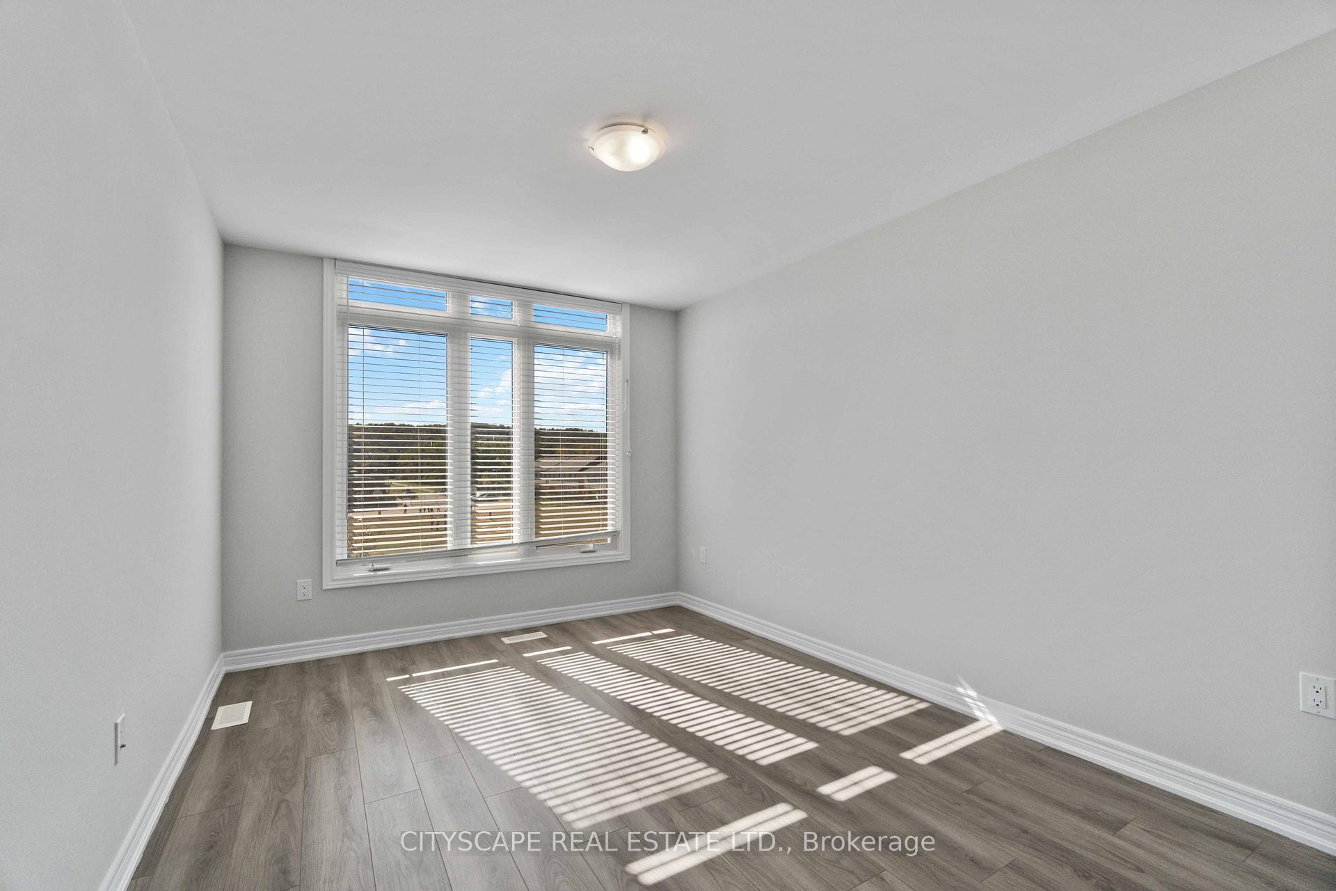 Photo 7 of Unit 9, 40 Zinfandel Drive, Hamilton, Fruitland — HOMEH