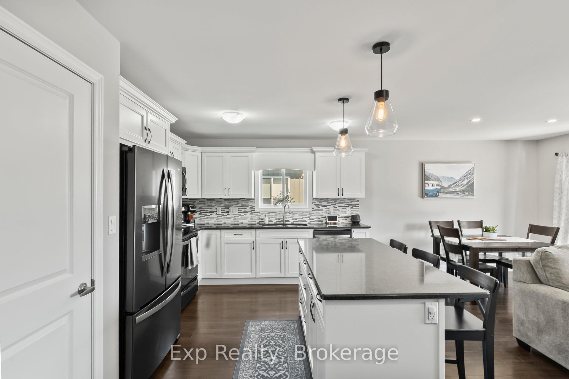 Photo 11 of 47 Birchmount Street, Quinte West, Murray Ward — HOMEH