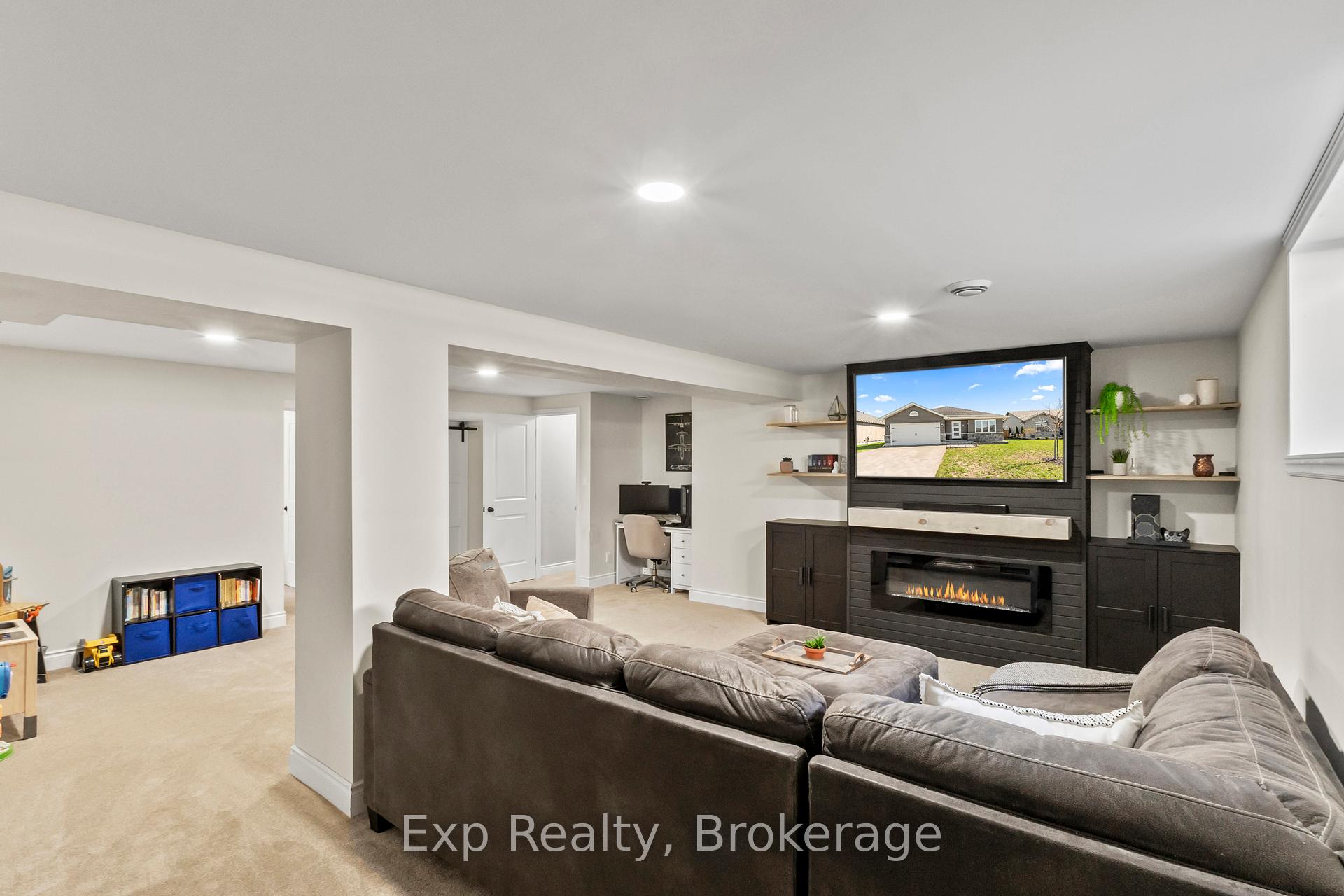 Photo 29 of 47 Birchmount Street, Quinte West, Murray Ward — HOMEH