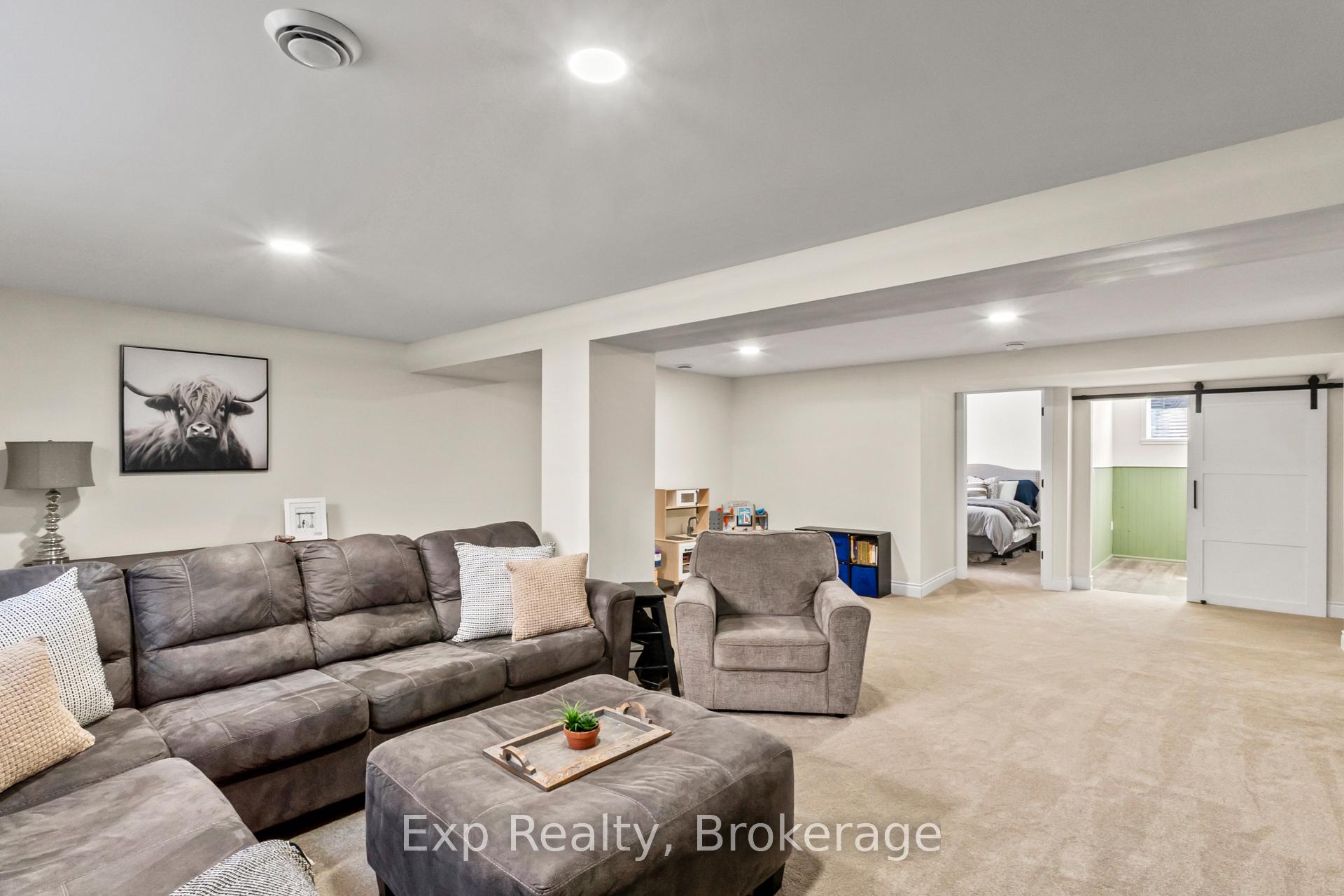 Photo 33 of 47 Birchmount Street, Quinte West, Murray Ward — HOMEH