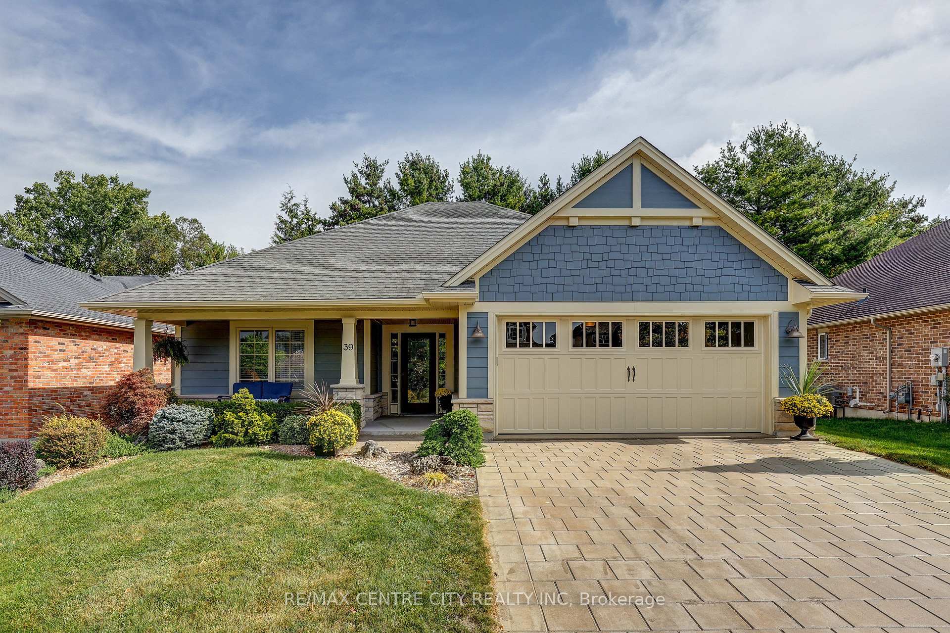 Photo of 39 Hickory Lane