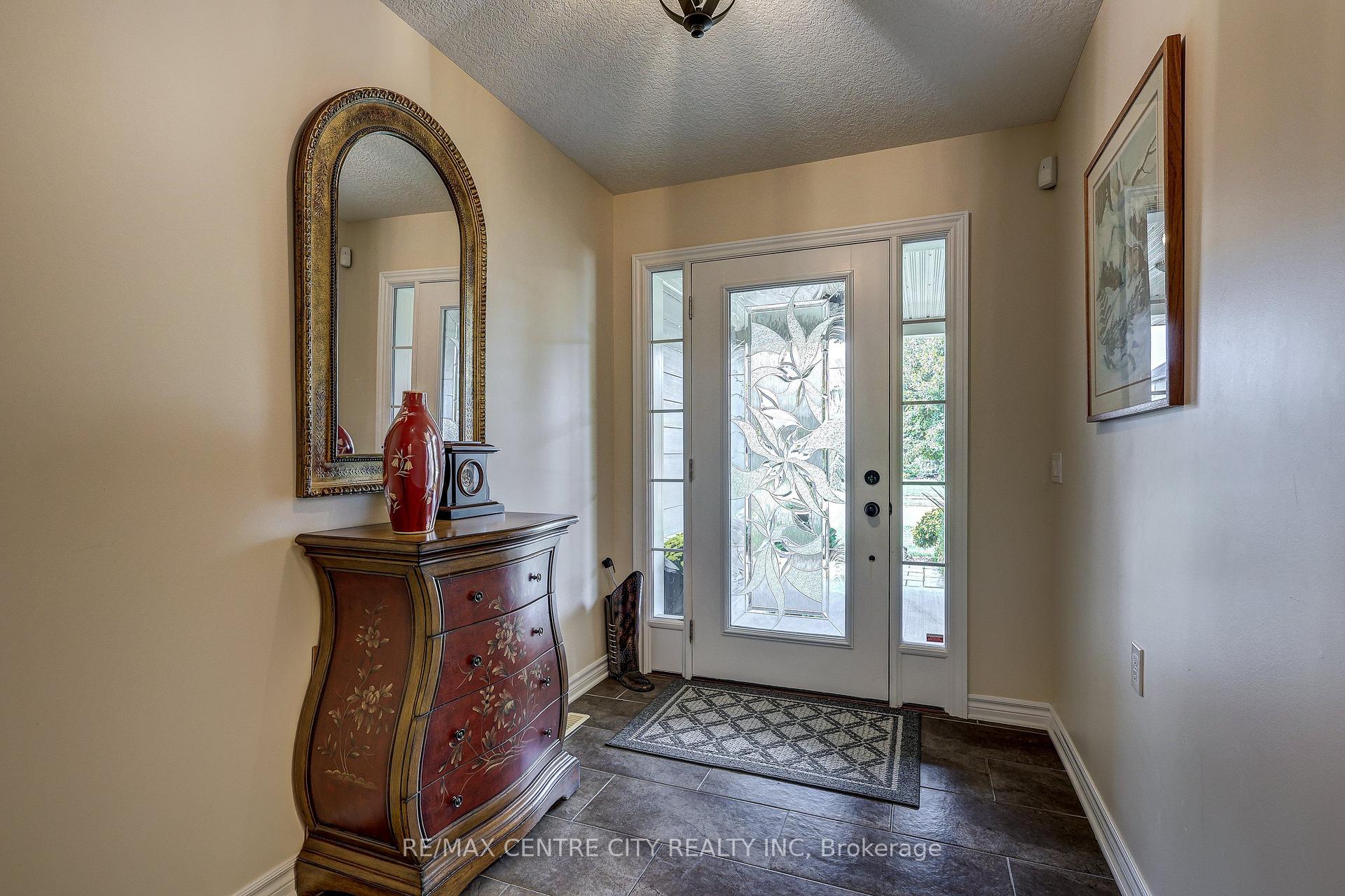 Photo 28 of 39 Hickory Lane, St. Thomas — HOMEH