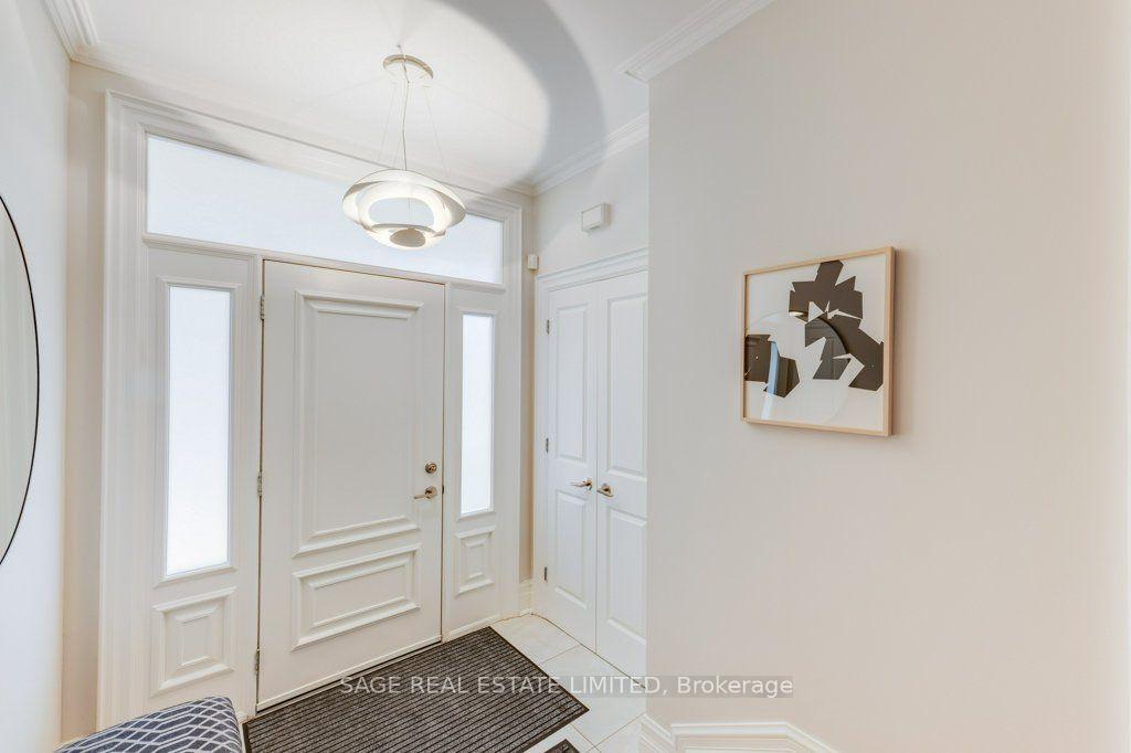 Photo 3 of 70 Heath Street E, Toronto, Rosedale-Moore Park — HOMEH