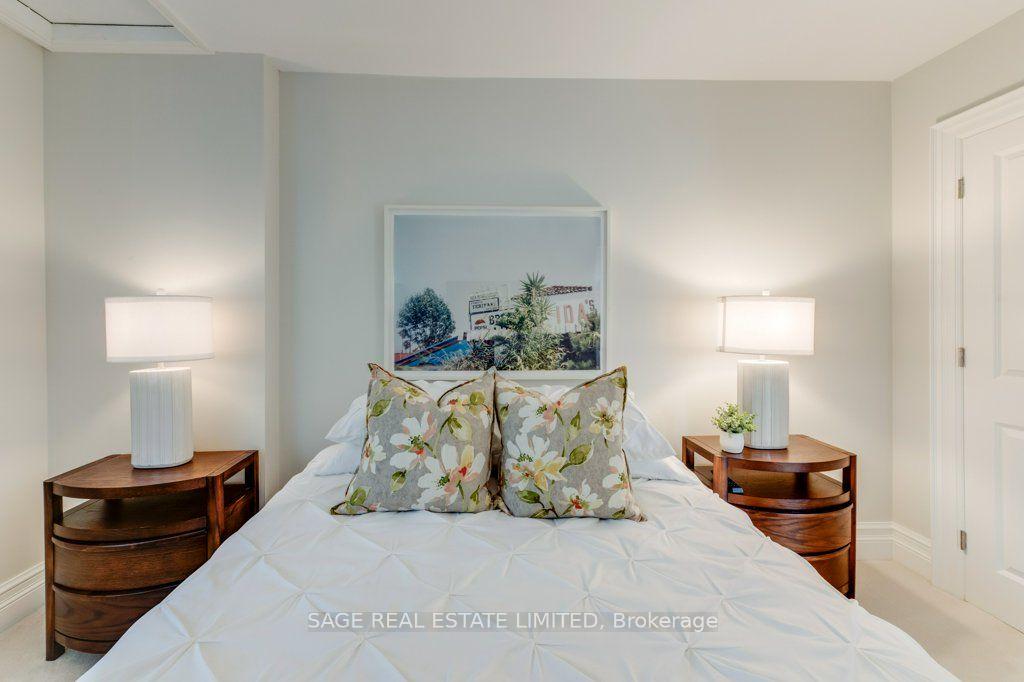 Photo 42 of 70 Heath Street E, Toronto, Rosedale-Moore Park — HOMEH