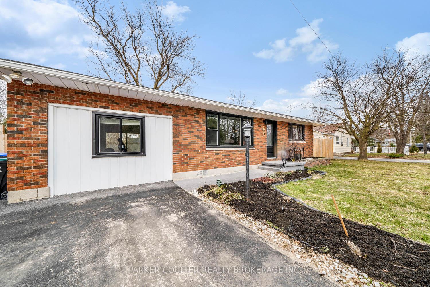 Photo 6 of 204 Catherine Street, Clearview, Stayner — HOMEH