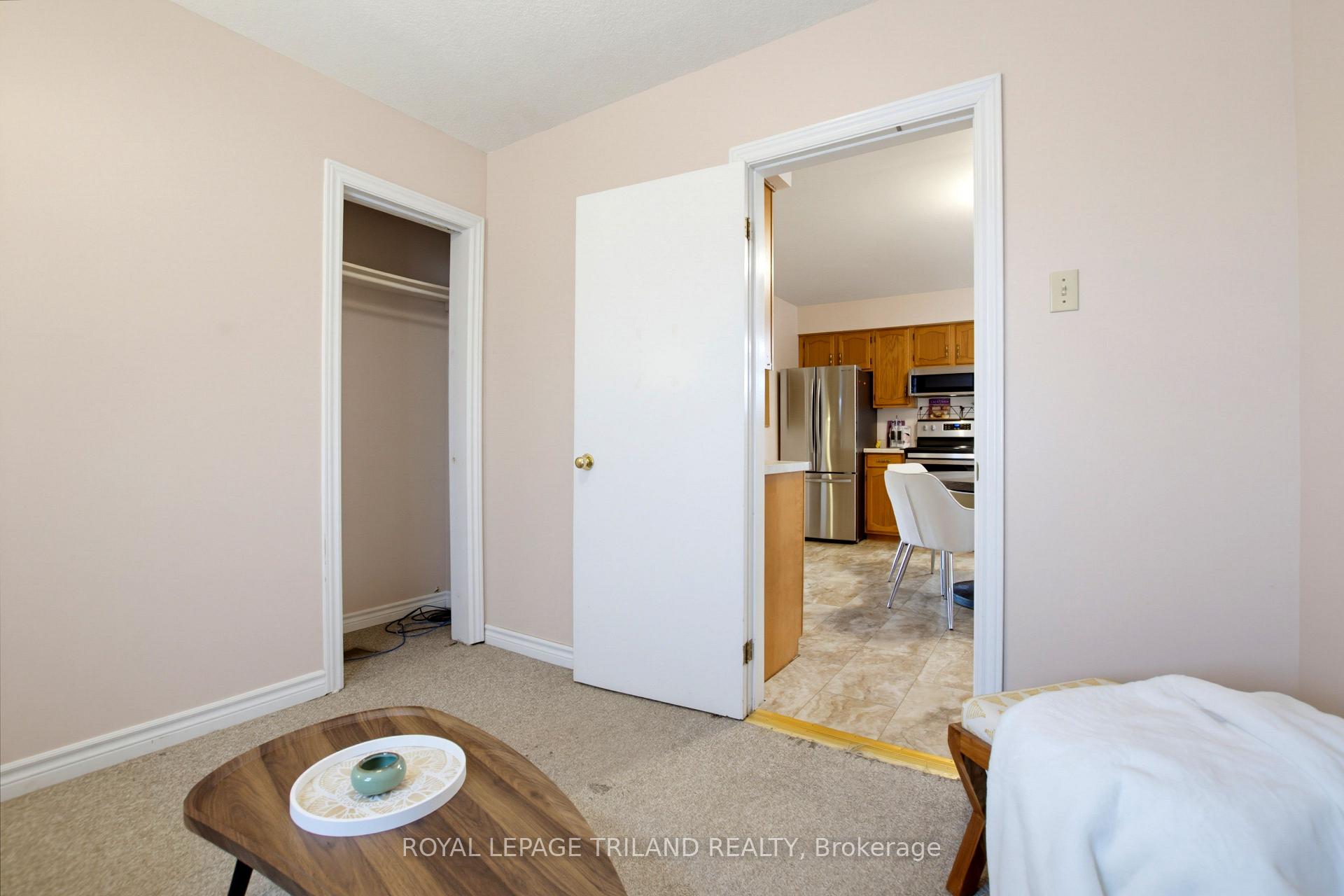 Photo 12 of 70 Homan Street, London, East M — HOMEH