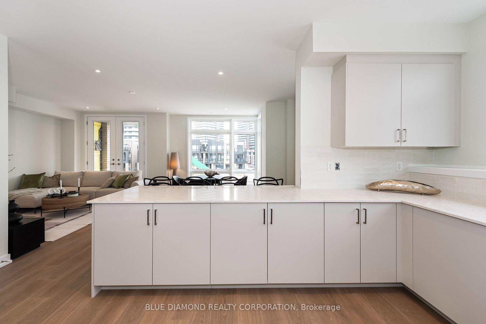 Photo 17 of 4 Kintall Way, Vaughan, West Woodbridge — HOMEH