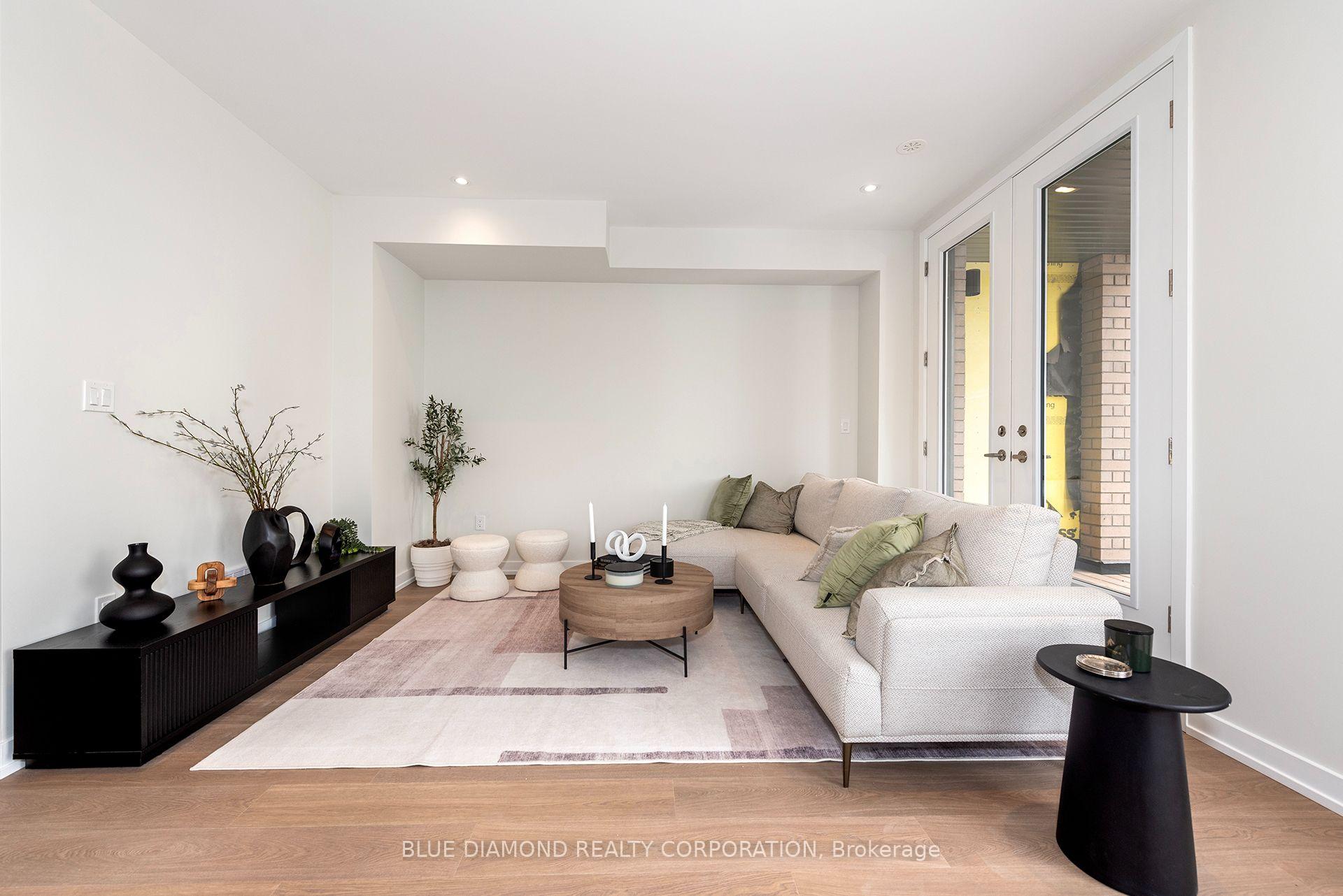 Photo 22 of 4 Kintall Way, Vaughan, West Woodbridge — HOMEH