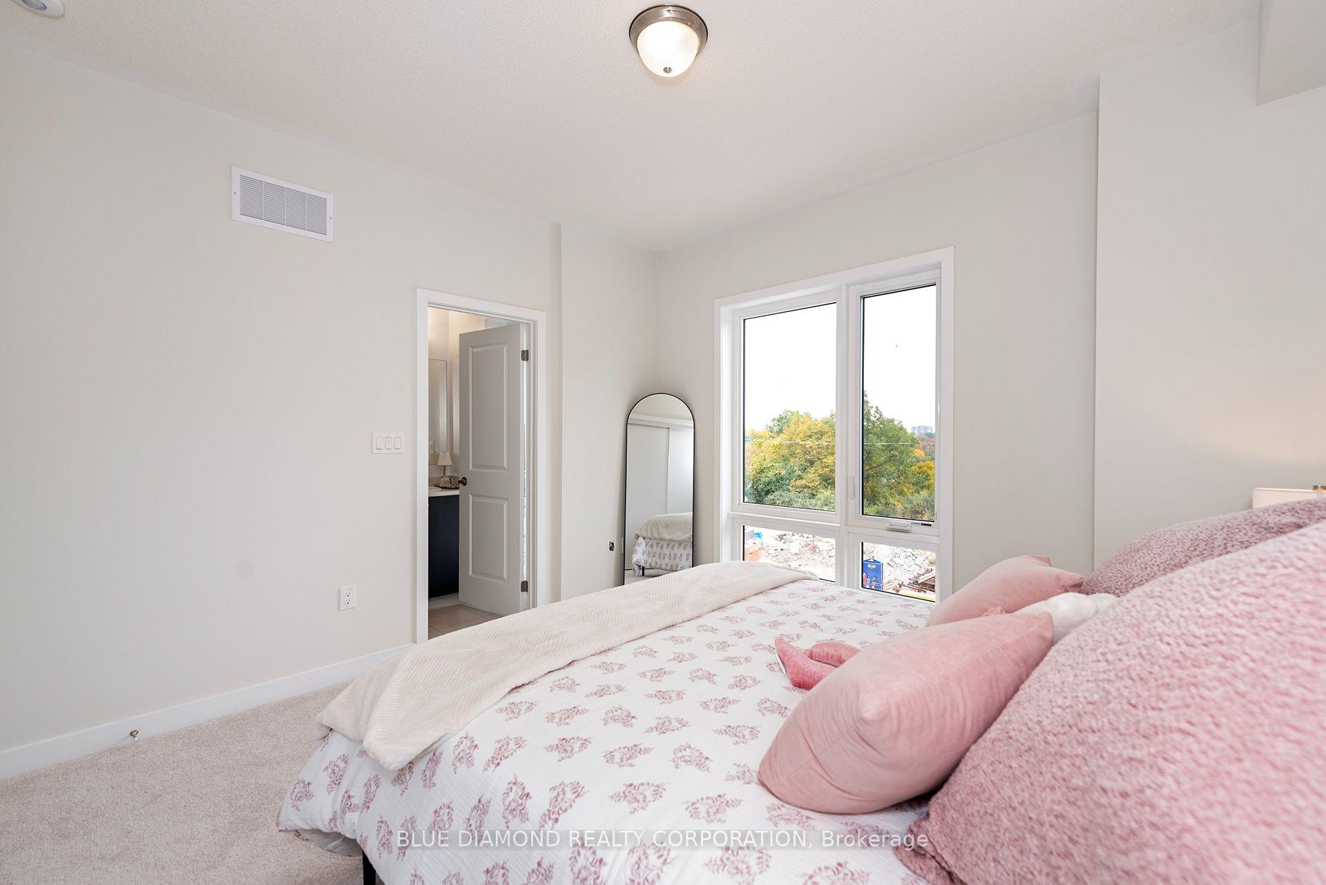 Photo 30 of 4 Kintall Way, Vaughan, West Woodbridge — HOMEH