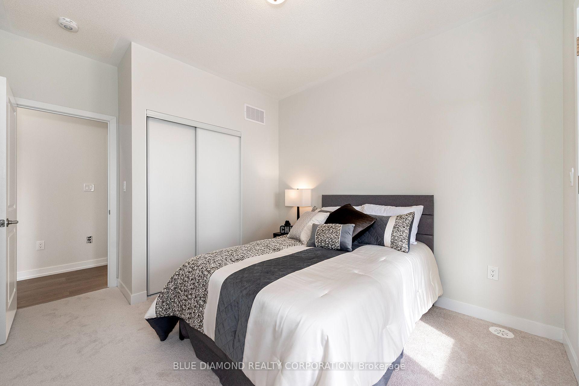 Photo 35 of 4 Kintall Way, Vaughan, West Woodbridge — HOMEH