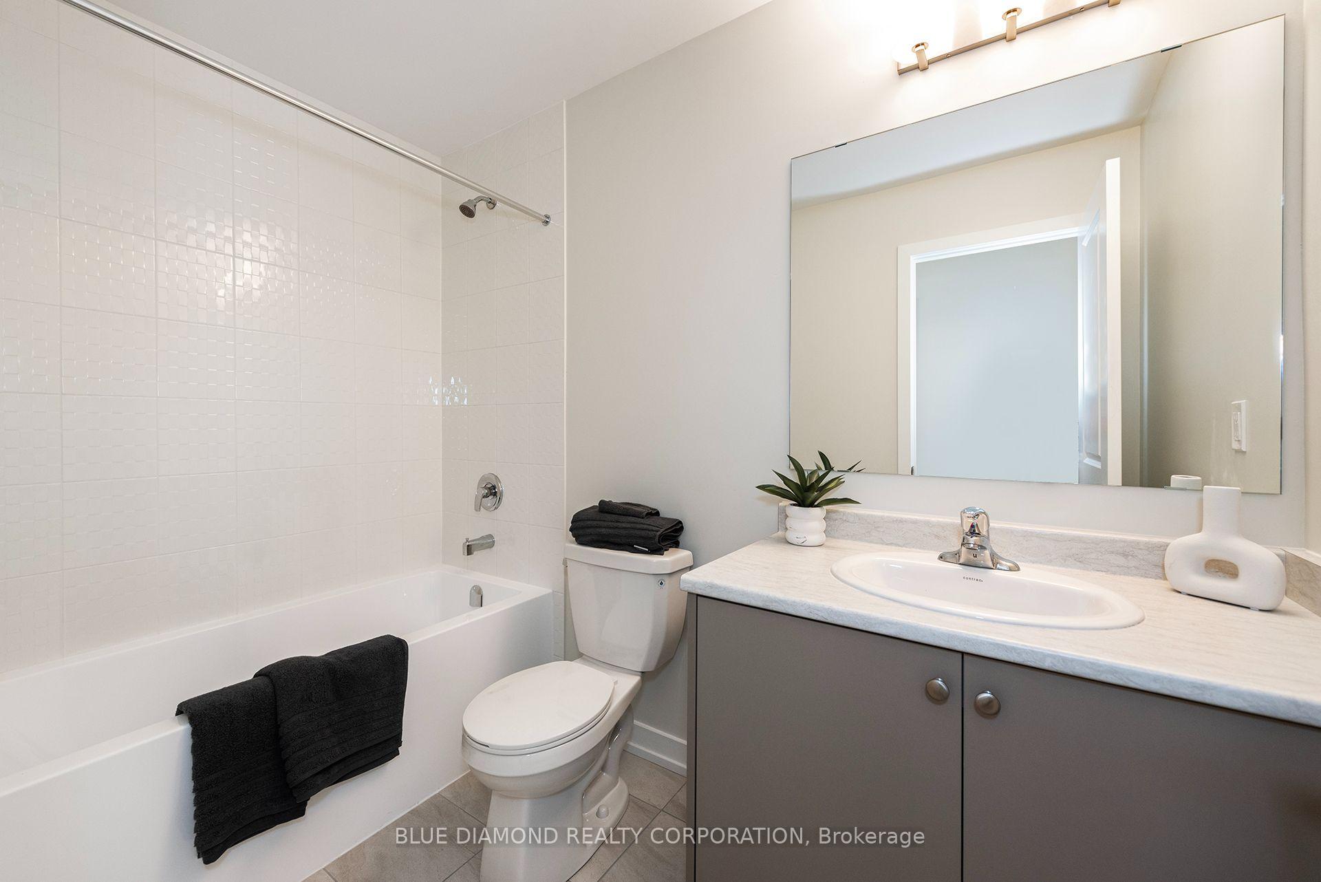 Photo 39 of 4 Kintall Way, Vaughan, West Woodbridge — HOMEH
