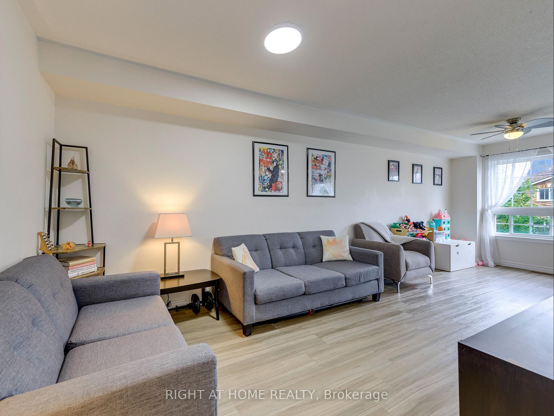 Photo 5 of Unit 35, 5260 Mcfarren Boulevard, Mississauga, Central Erin Mills — HOMEH
