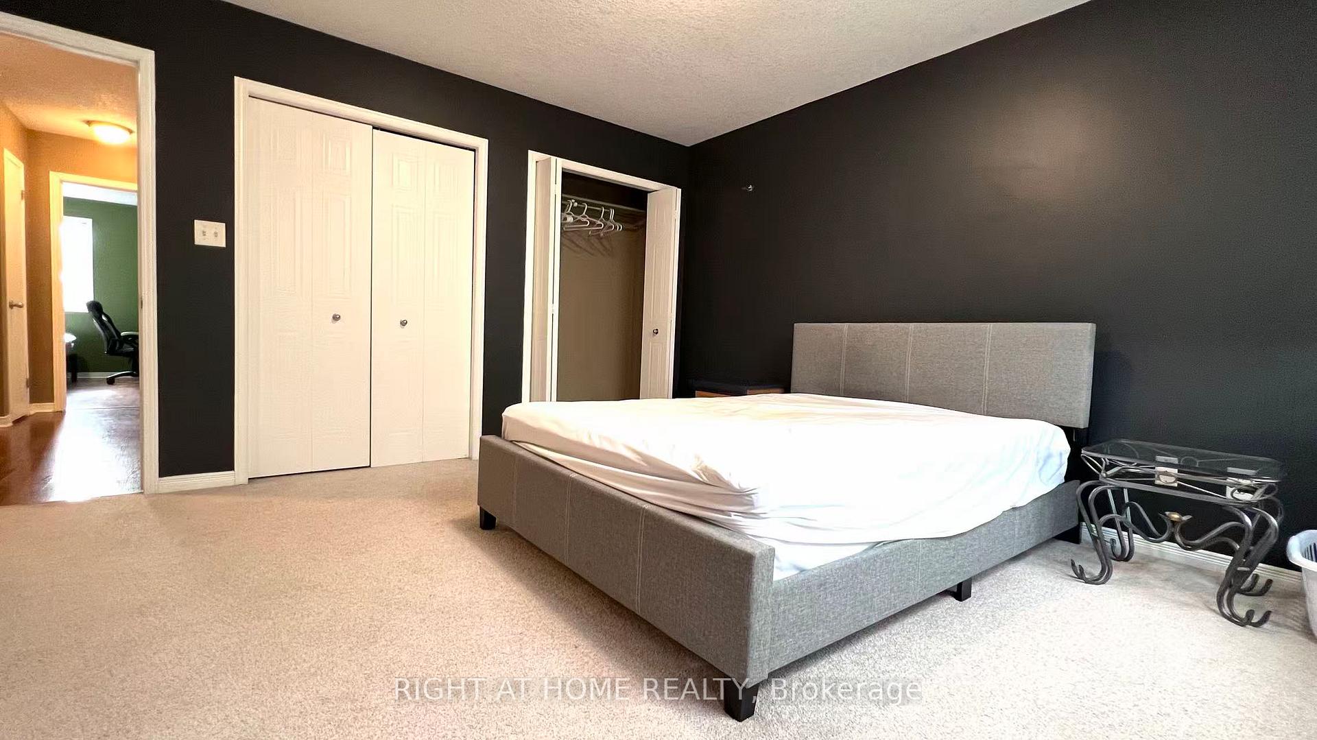Photo 11 of 858 Whetherfield Street, London, North M — HOMEH