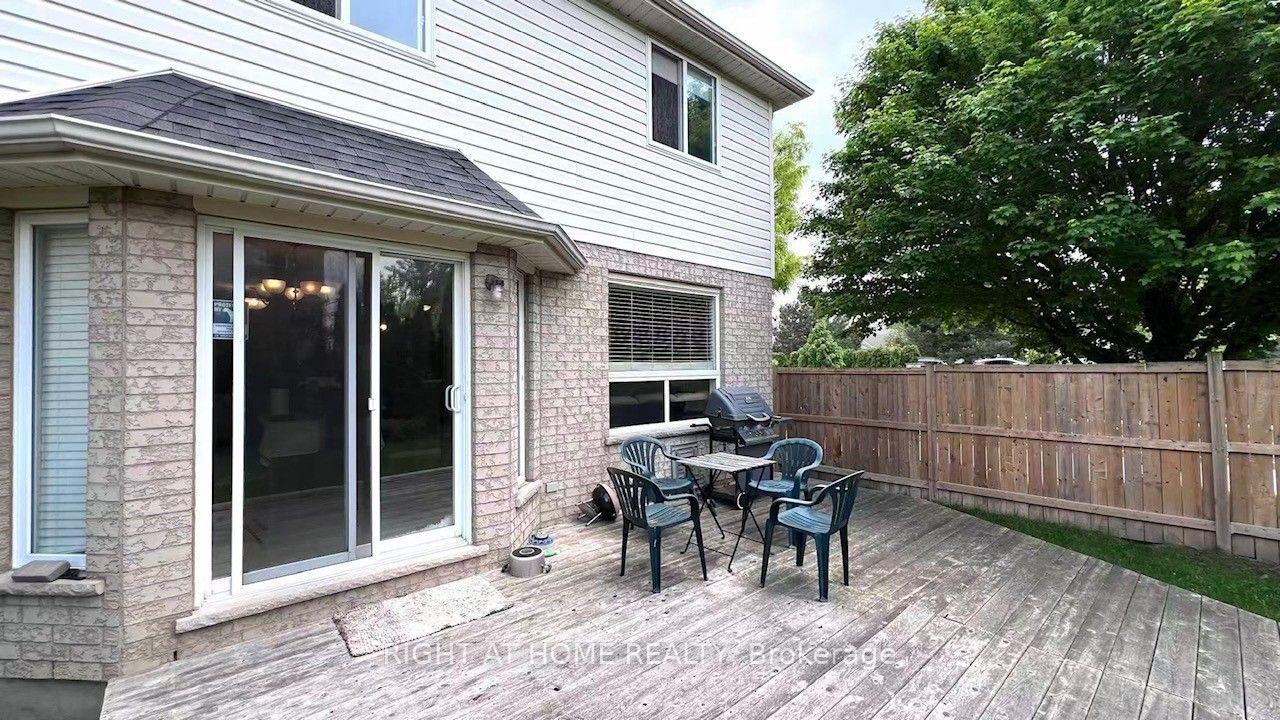 Photo 25 of 858 Whetherfield Street, London, North M — HOMEH