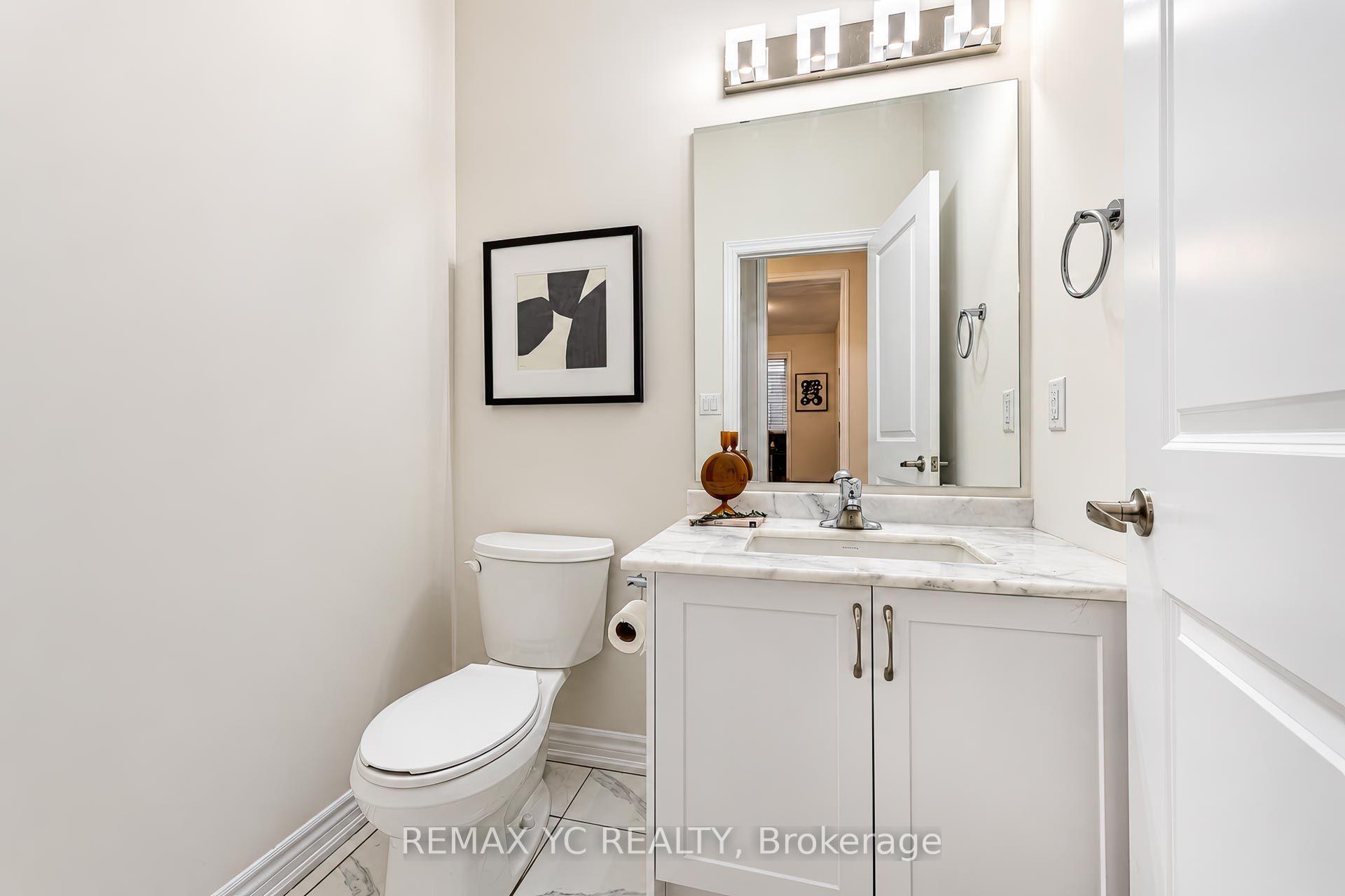 Photo 17 of 126 Durham Avenue, Barrie, Rural Barrie Southeast — HOMEH