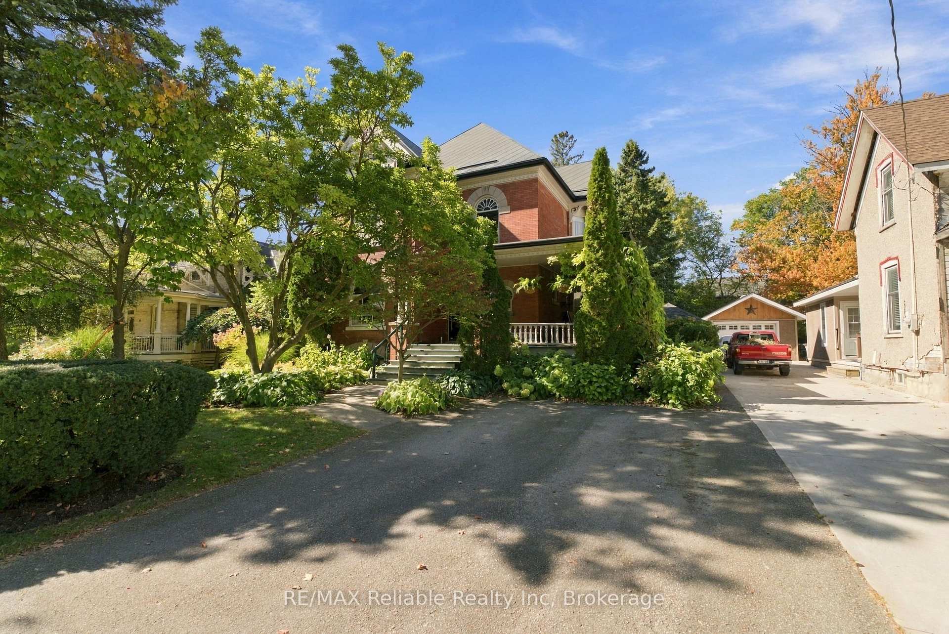 Photo 3 of 19 Sparling Street, Huron East, Seaforth — HOMEH