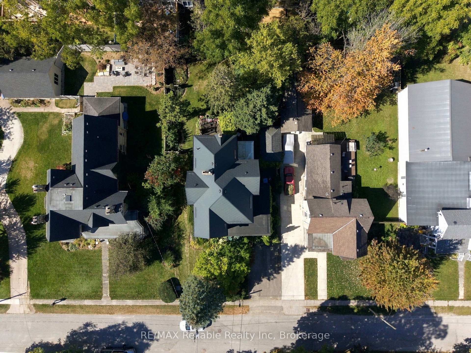 Photo 6 of 19 Sparling Street, Huron East, Seaforth — HOMEH
