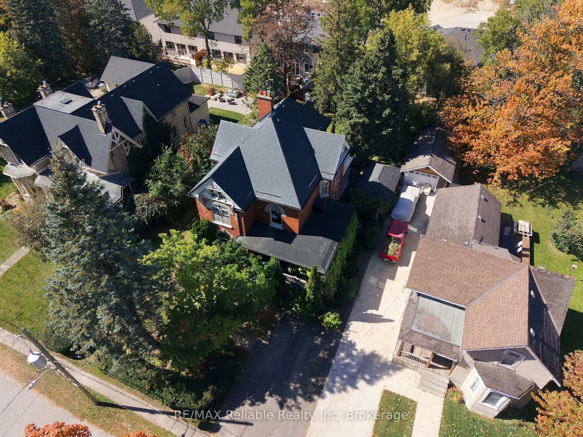 Photo 7 of 19 Sparling Street, Huron East, Seaforth — HOMEH