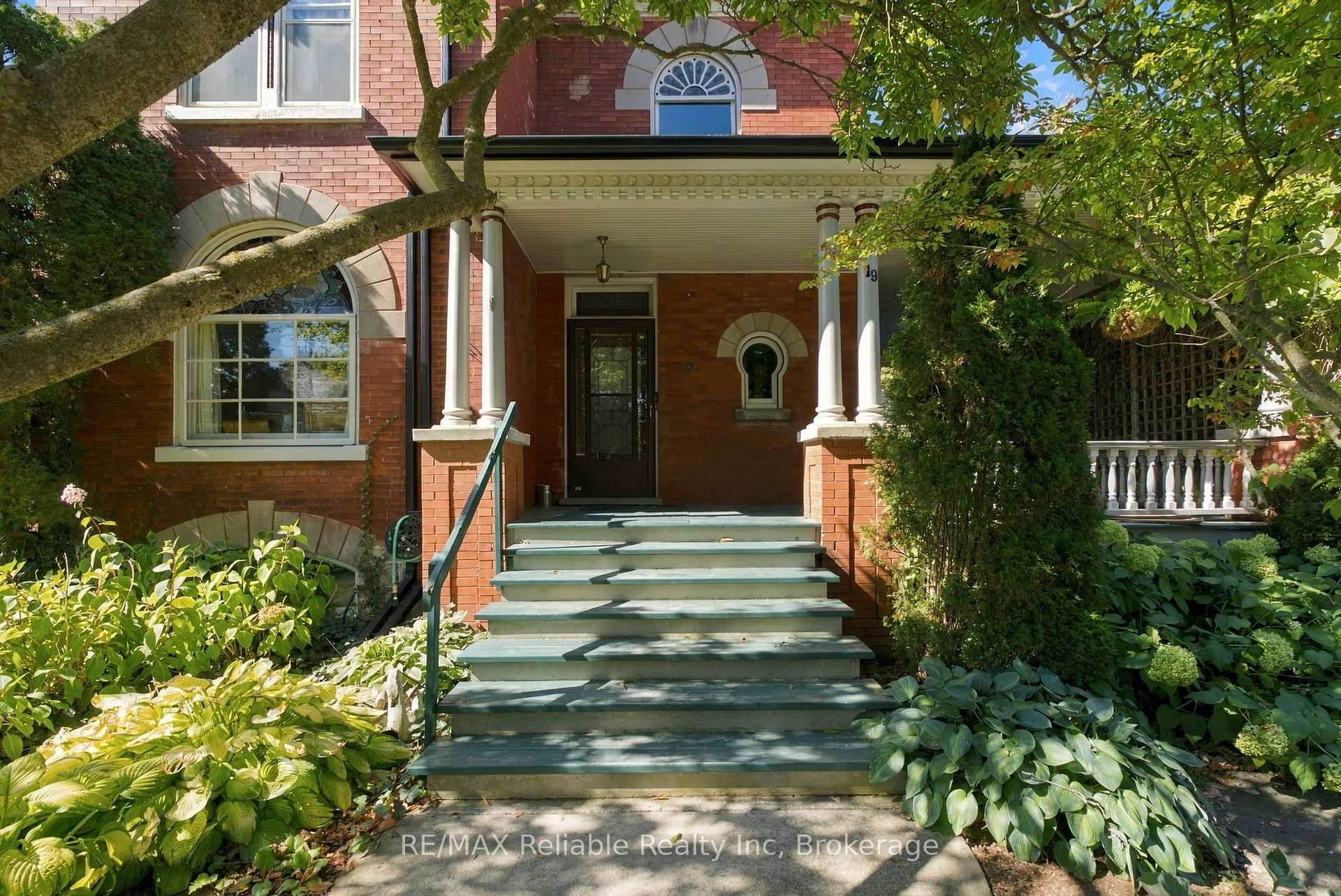 Photo 8 of 19 Sparling Street, Huron East, Seaforth — HOMEH
