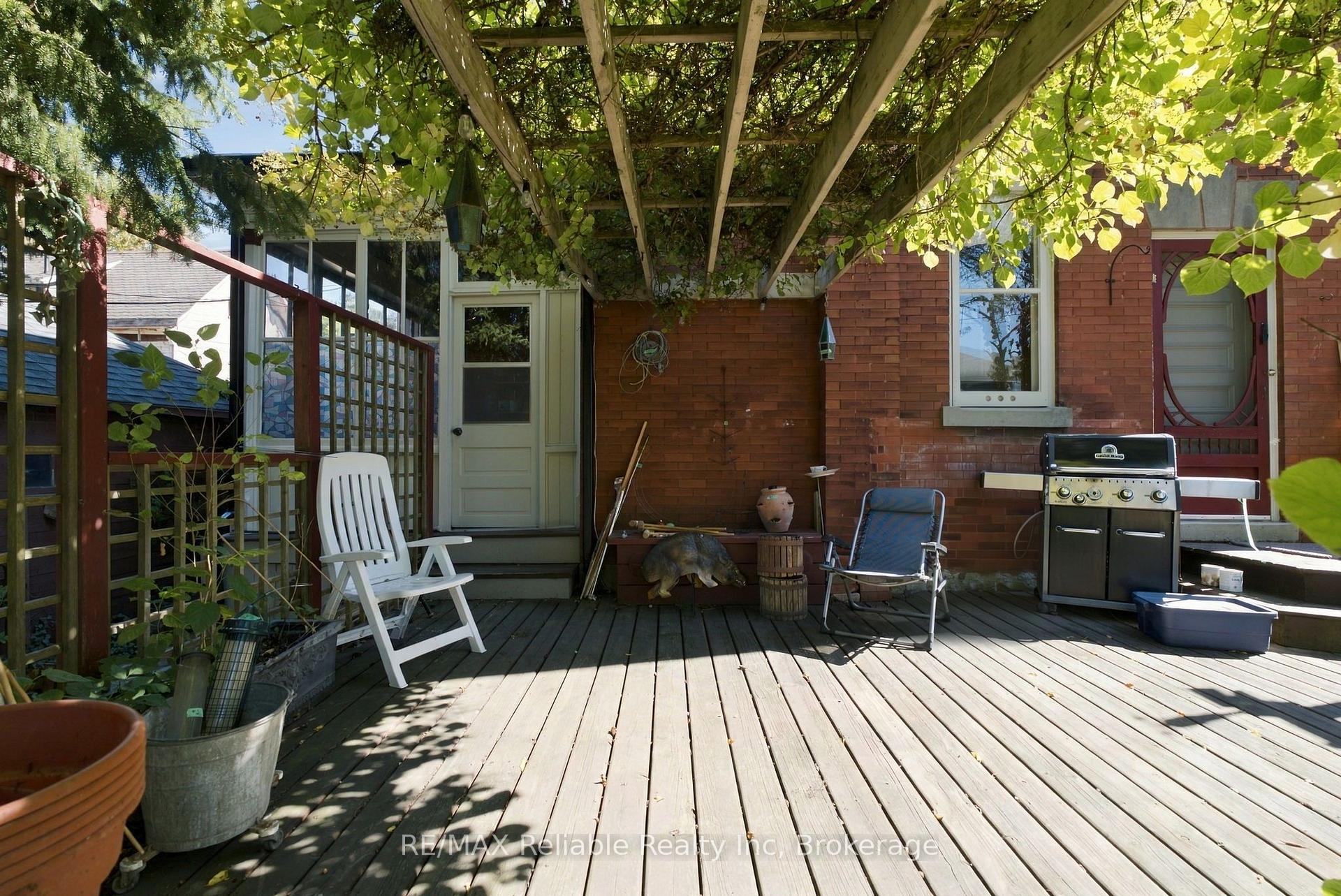 Photo 11 of 19 Sparling Street, Huron East, Seaforth — HOMEH