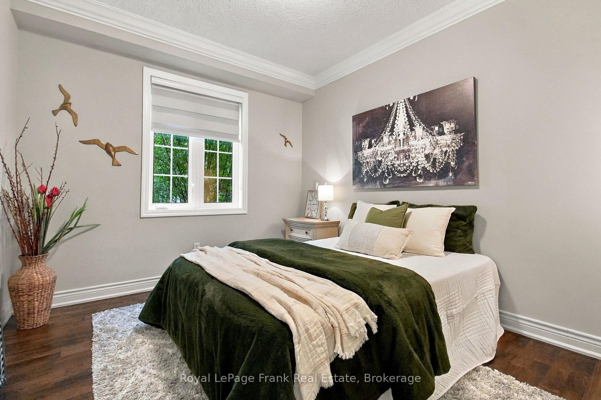 Photo 6 of 729 Eagle Ridge Drive, Oshawa, Taunton — HOMEH