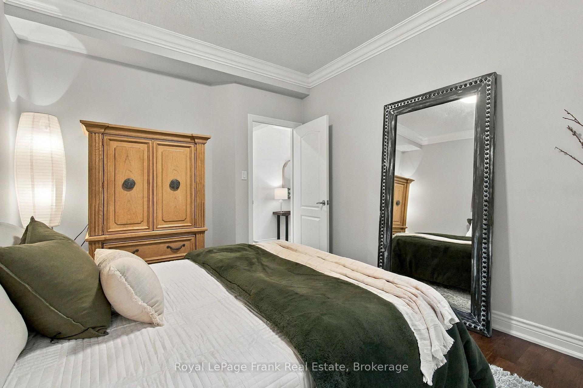 Photo 7 of 729 Eagle Ridge Drive, Oshawa, Taunton — HOMEH