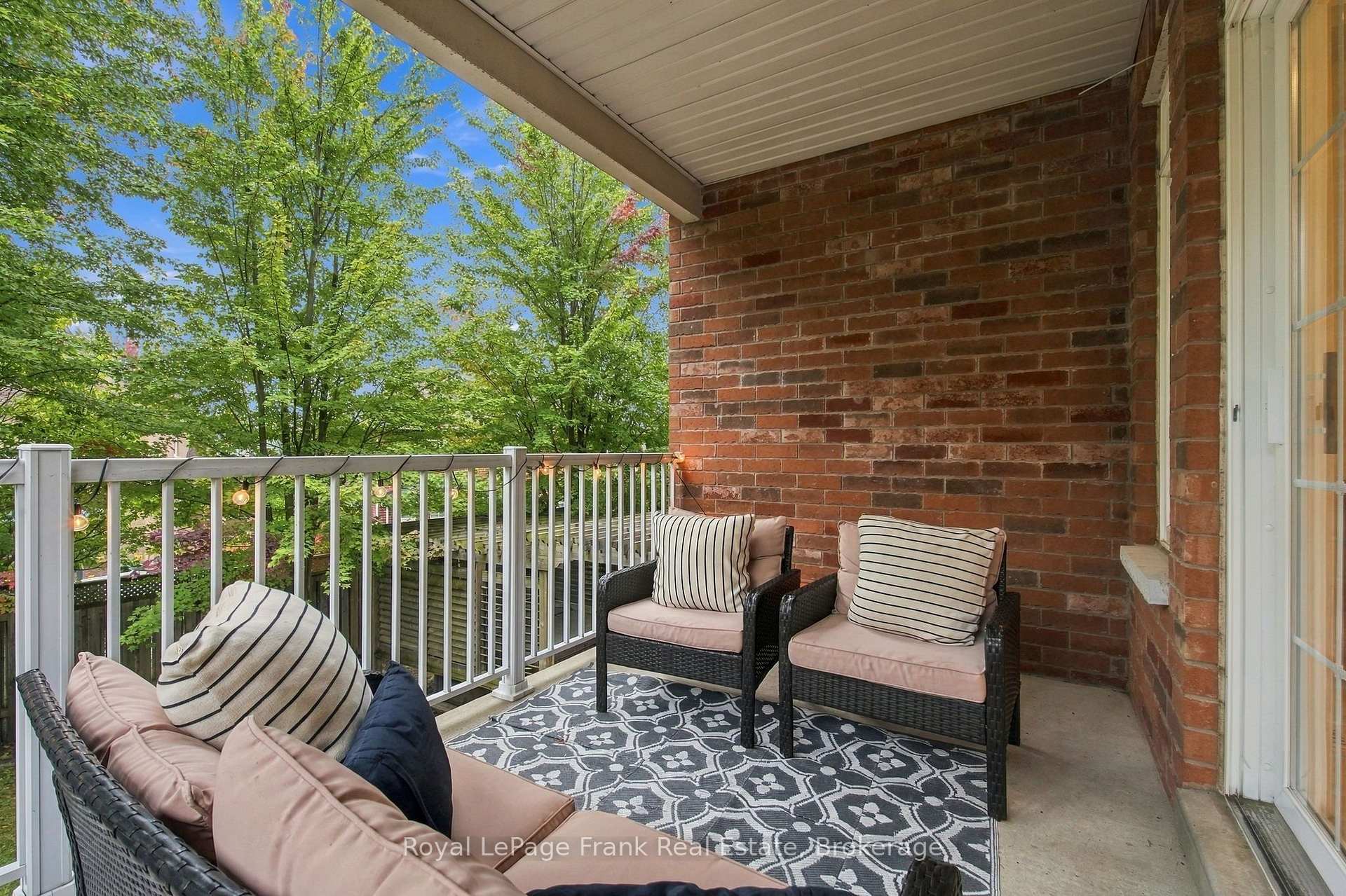 Photo 14 of 729 Eagle Ridge Drive, Oshawa, Taunton — HOMEH