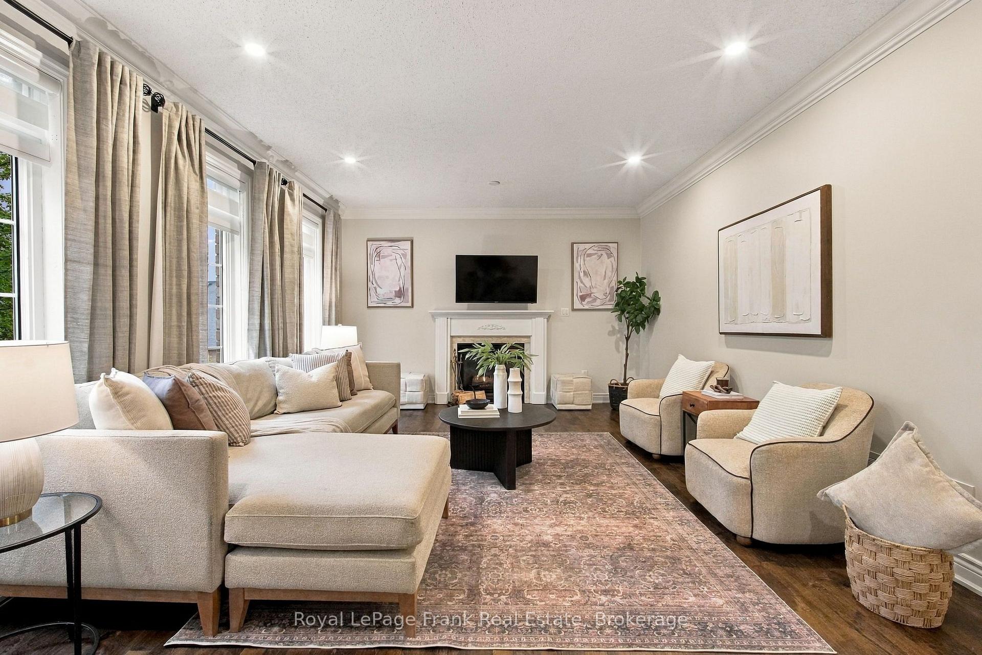 Photo 16 of 729 Eagle Ridge Drive, Oshawa, Taunton — HOMEH