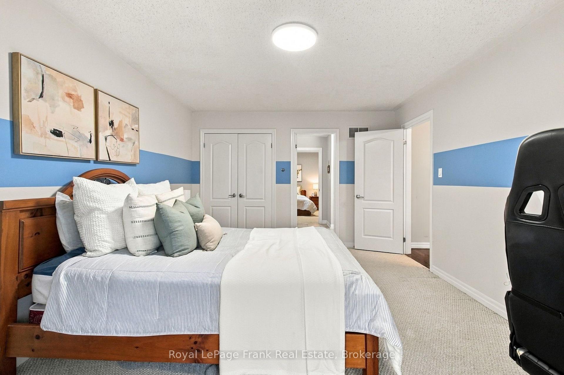 Photo 32 of 729 Eagle Ridge Drive, Oshawa, Taunton — HOMEH