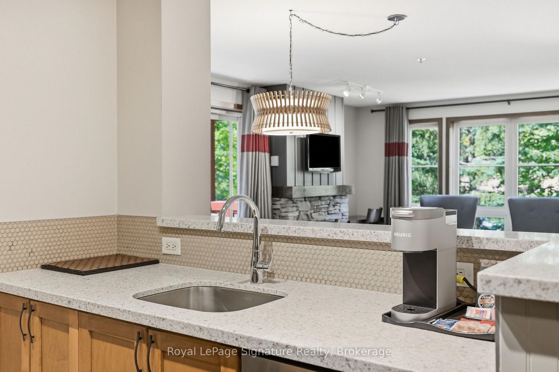 Photo 11 of Unit 201, 152 Jozo Weider Boulevard, Blue Mountains — HOMEH
