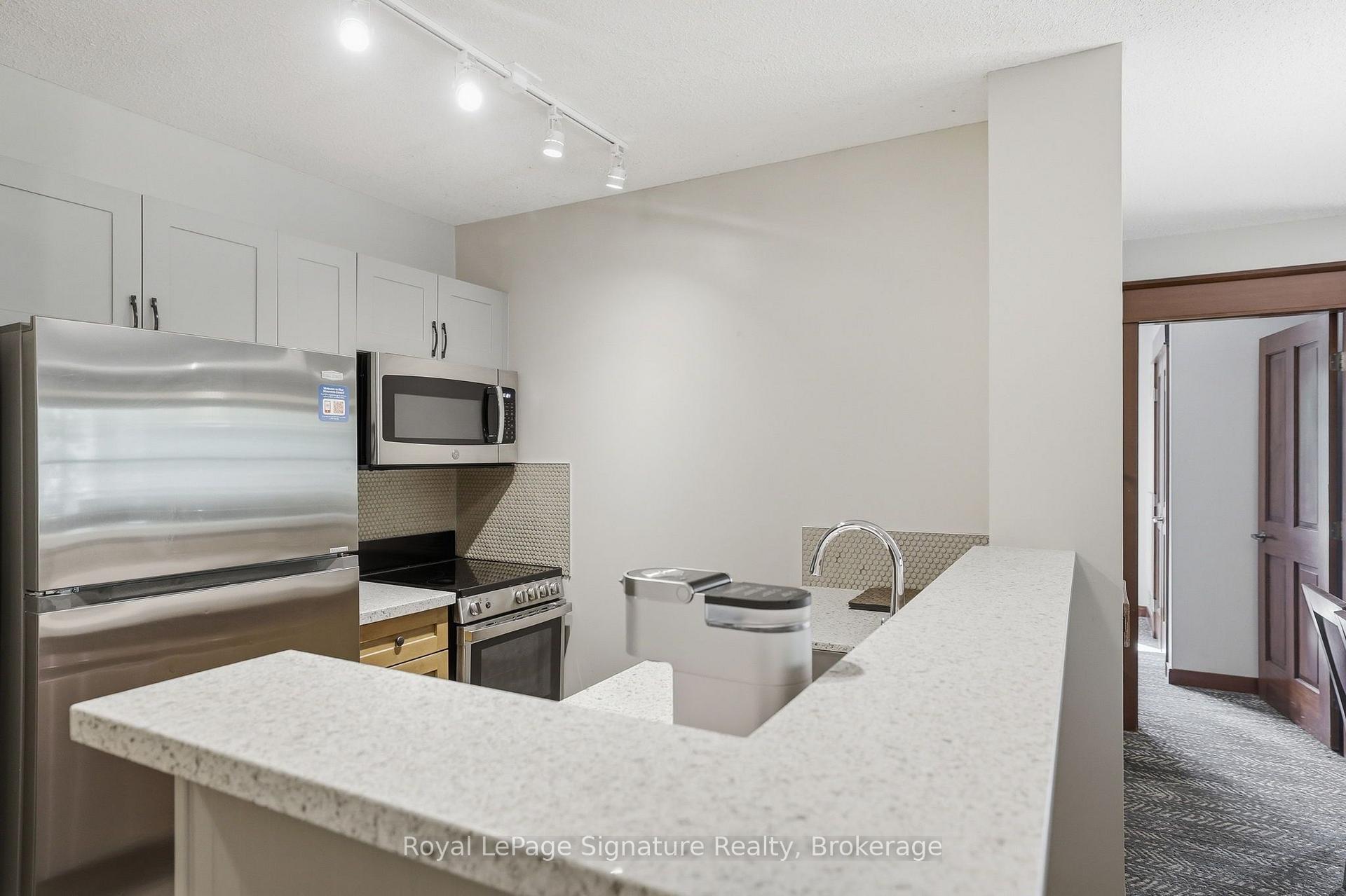 Photo 13 of Unit 201, 152 Jozo Weider Boulevard, Blue Mountains — HOMEH