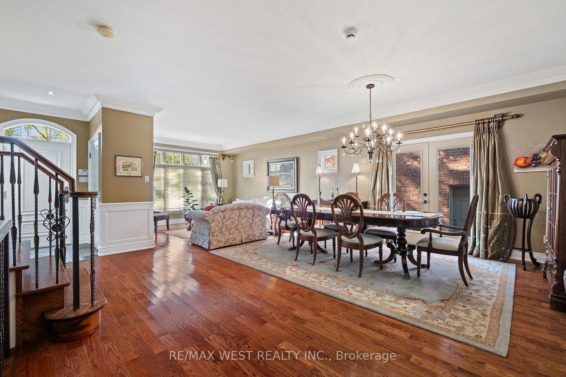 Photo 9 of 11 Tremont Road, Etobicoke, Islington-City Centre West — HOMEH