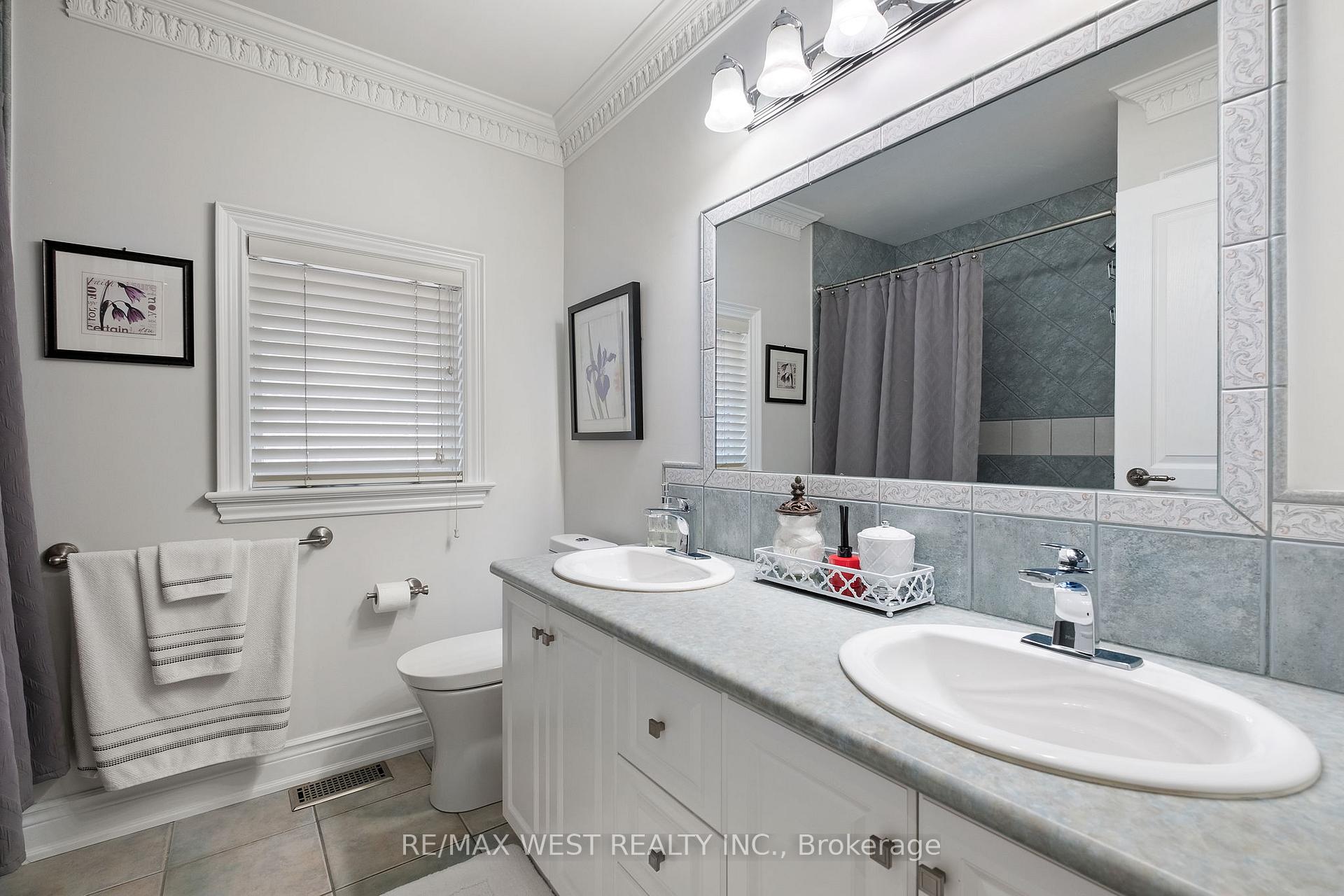 Photo 30 of 11 Tremont Road, Etobicoke, Islington-City Centre West — HOMEH