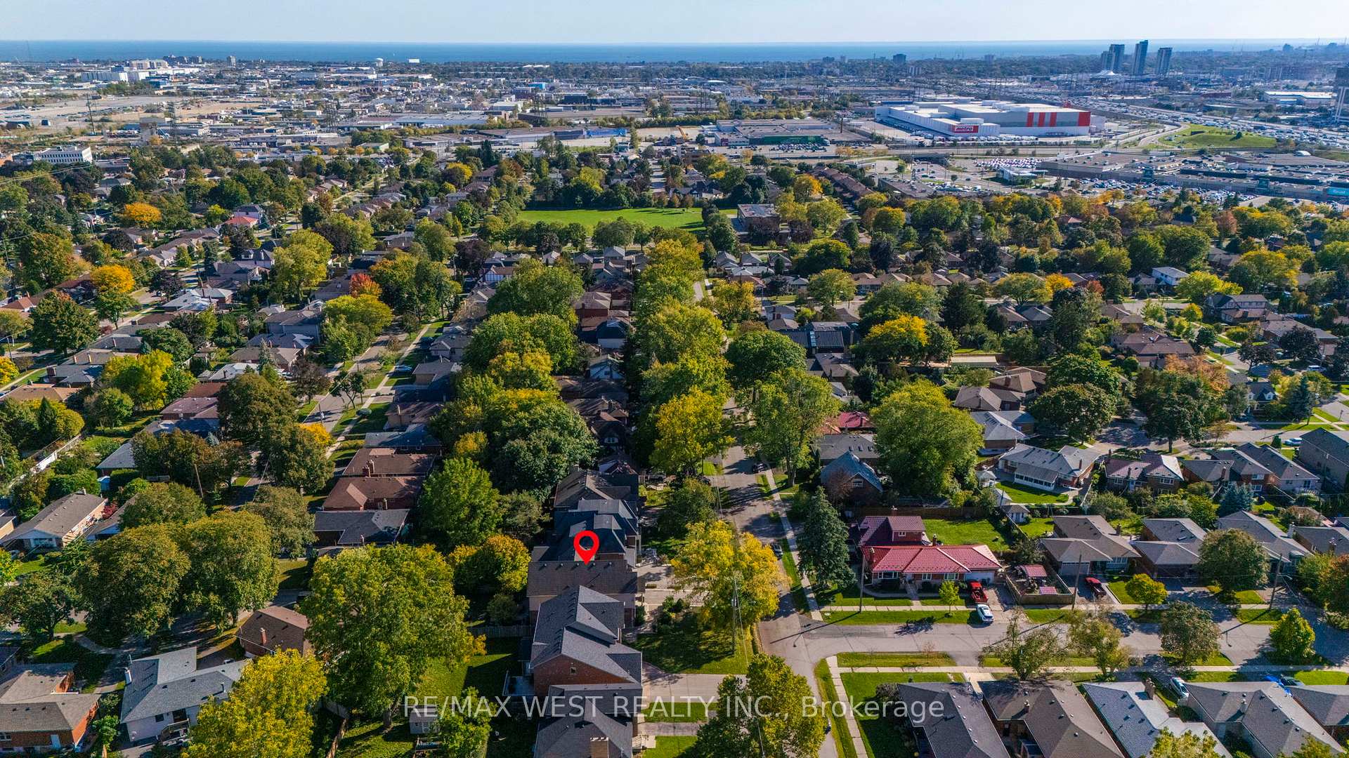 Photo 40 of 11 Tremont Road, Etobicoke, Islington-City Centre West — HOMEH