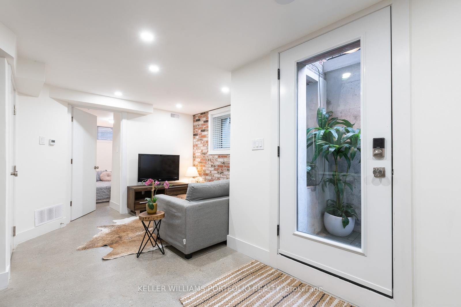 Photo 3 of Unit Lower, 180 Maria Street, Toronto, Junction Area — HOMEH