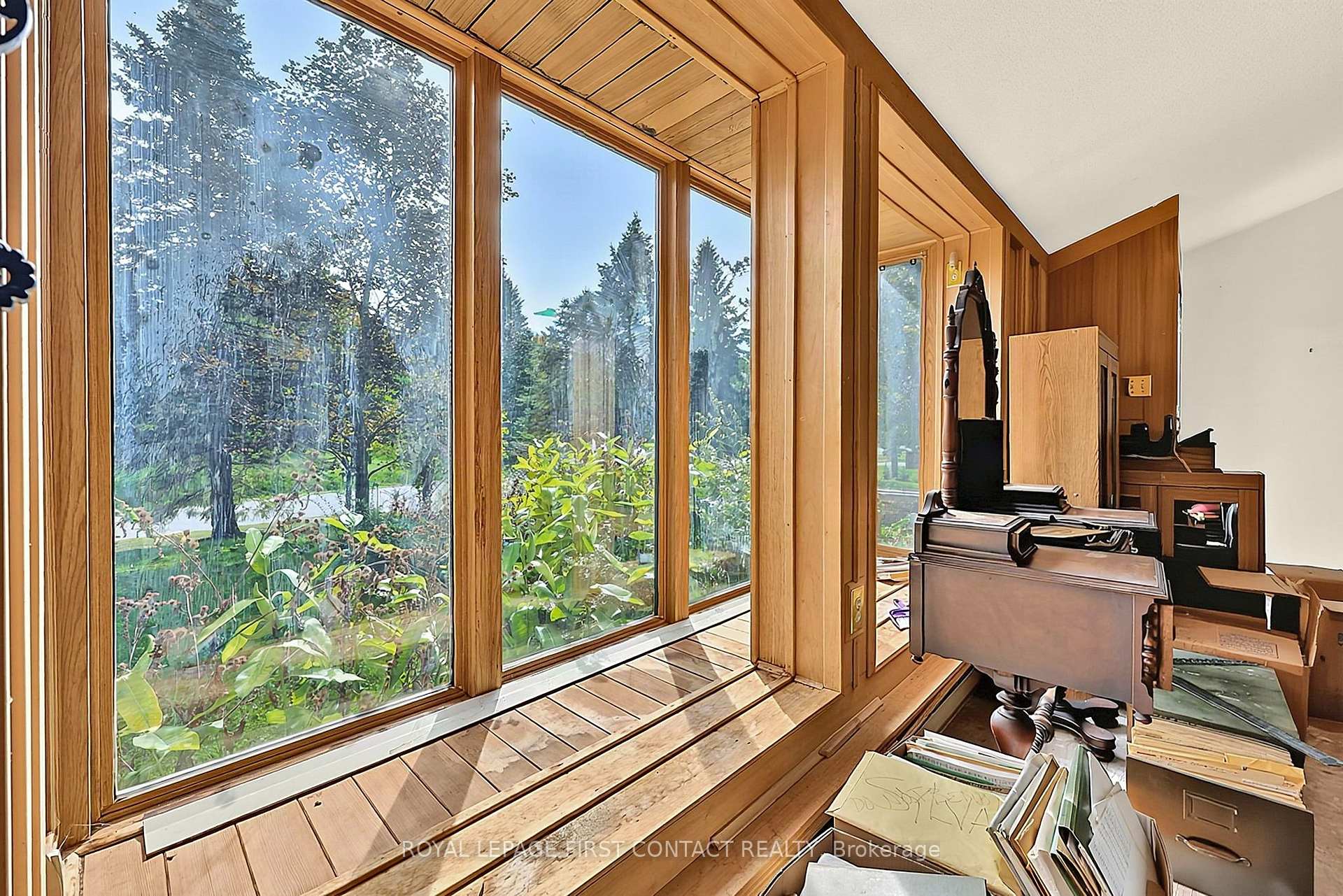Photo 12 of 2 Briarwood Court, Springwater, Rural Springwater — HOMEH