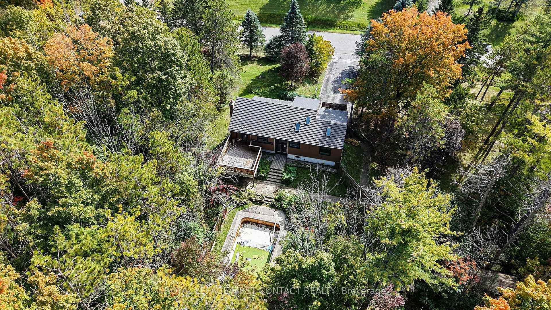 Photo 27 of 2 Briarwood Court, Springwater, Rural Springwater — HOMEH