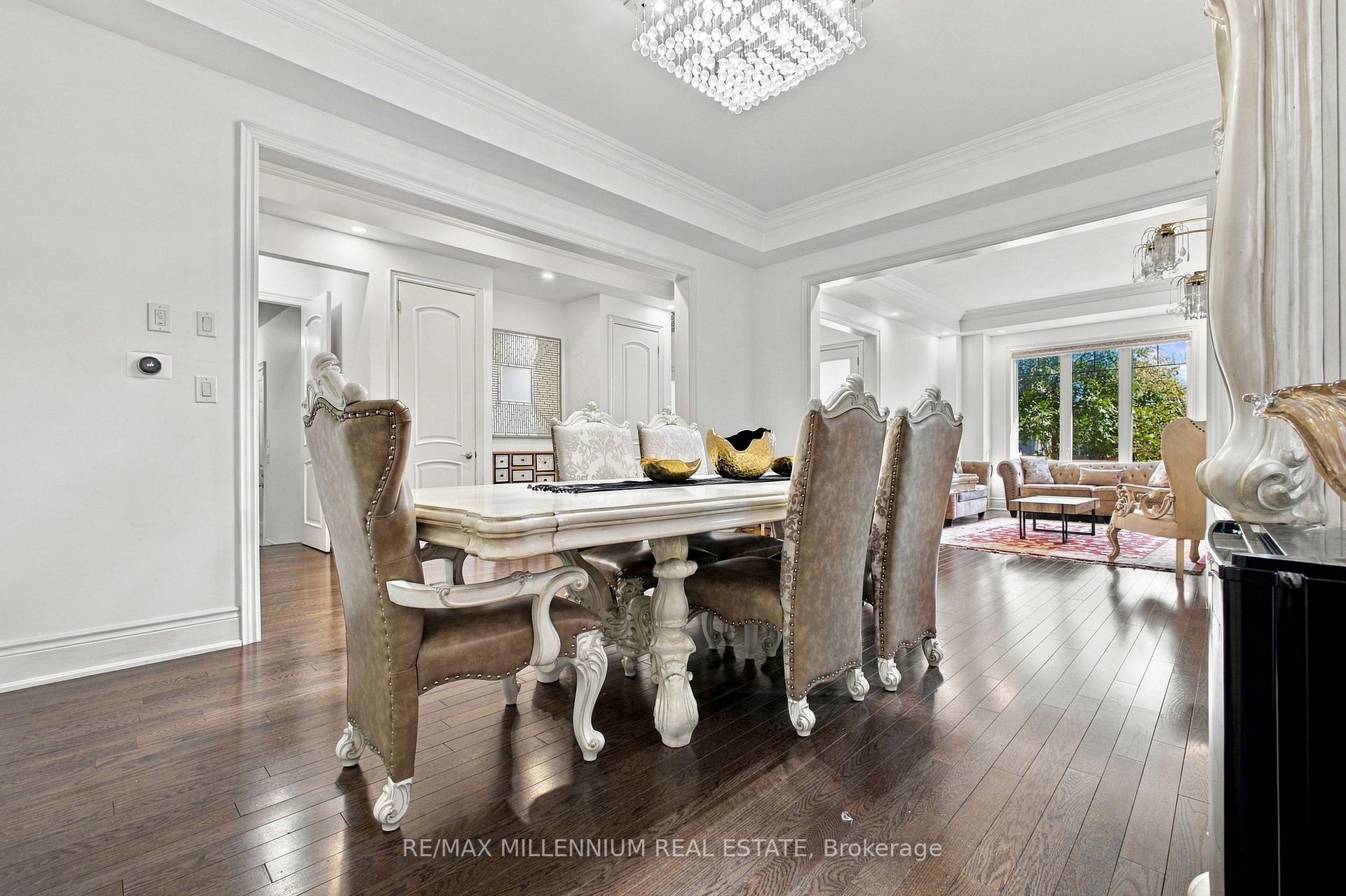 Photo 27 of 49 Torgan Trail, Vaughan, Kleinburg — HOMEH