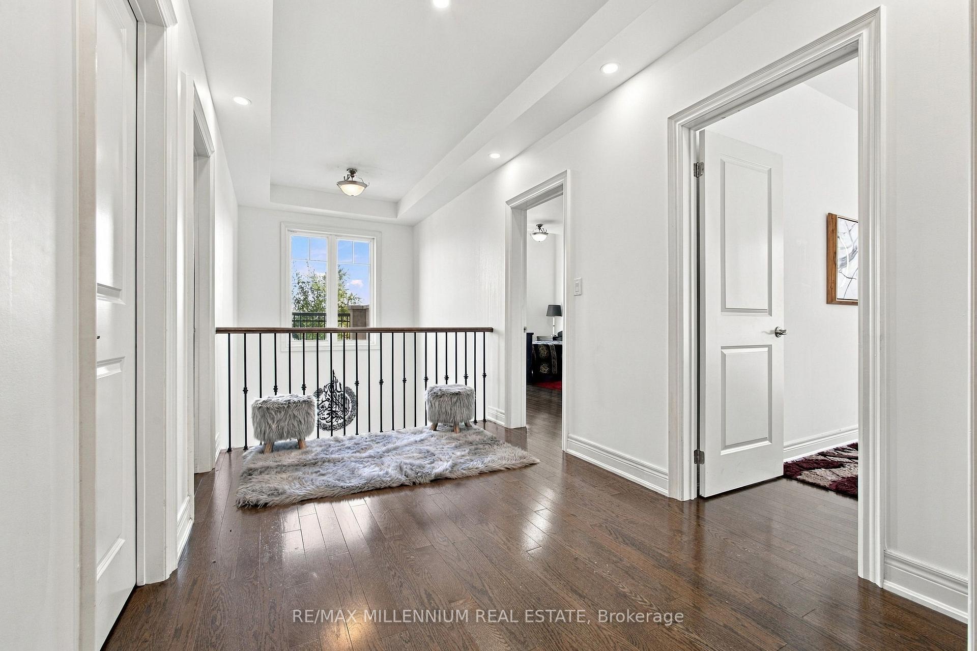 Photo 59 of 49 Torgan Trail, Vaughan, Kleinburg — HOMEH