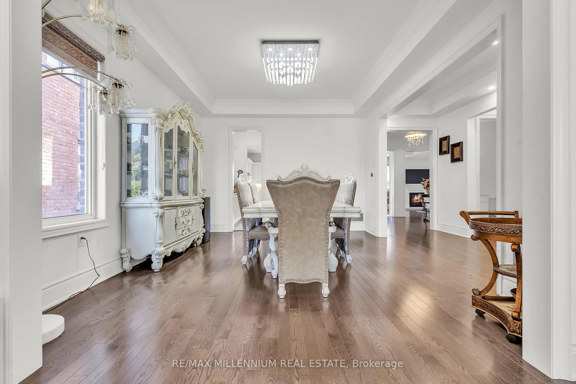 Photo 16 of 49 Torgan Trail, Vaughan, Kleinburg — HOMEH