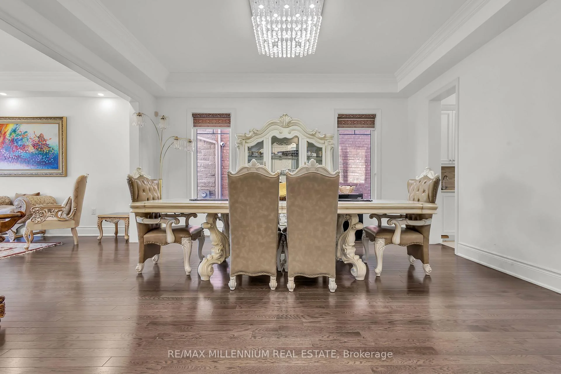 Photo 18 of 49 Torgan Trail, Vaughan, Kleinburg — HOMEH