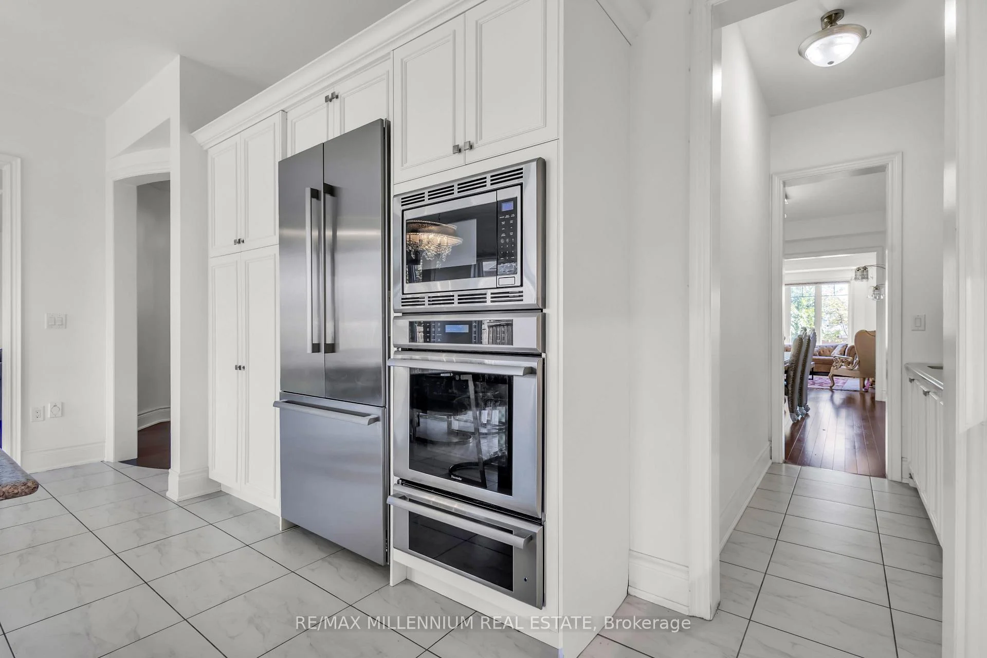 Photo 40 of 49 Torgan Trail, Vaughan, Kleinburg — HOMEH