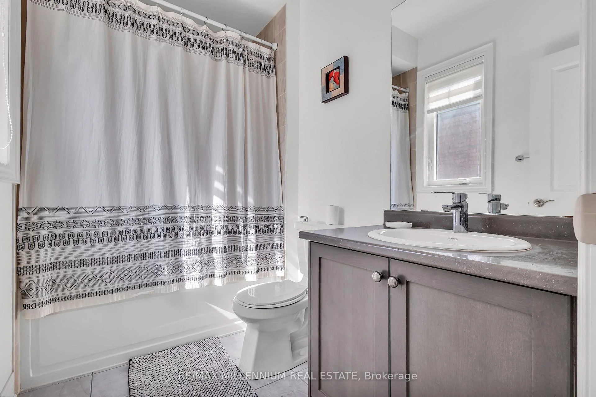 Photo 90 of 49 Torgan Trail, Vaughan, Kleinburg — HOMEH