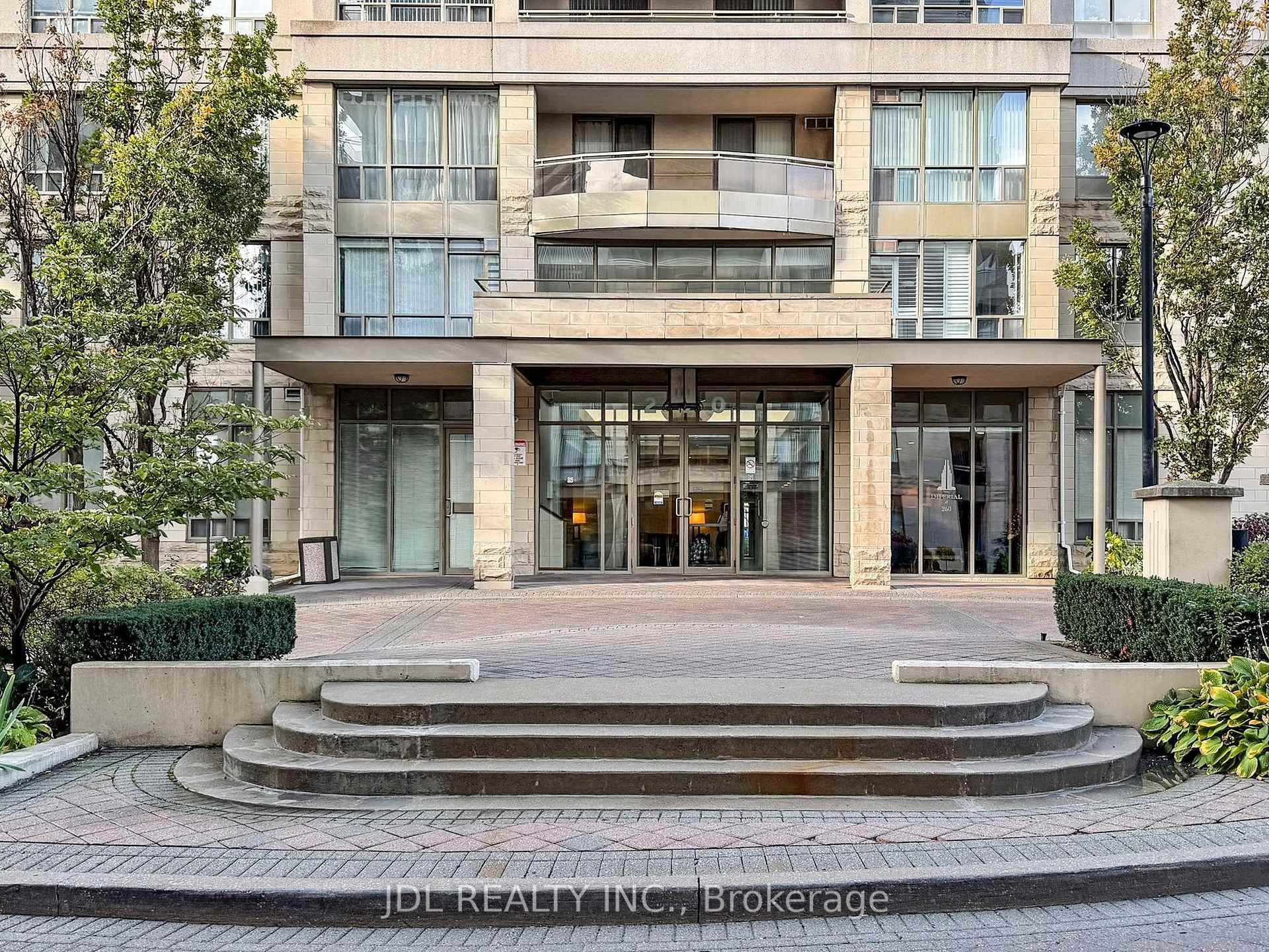 Photo 25 of Unit 906, 260 Doris Avenue, North York, Willowdale East — HOMEH