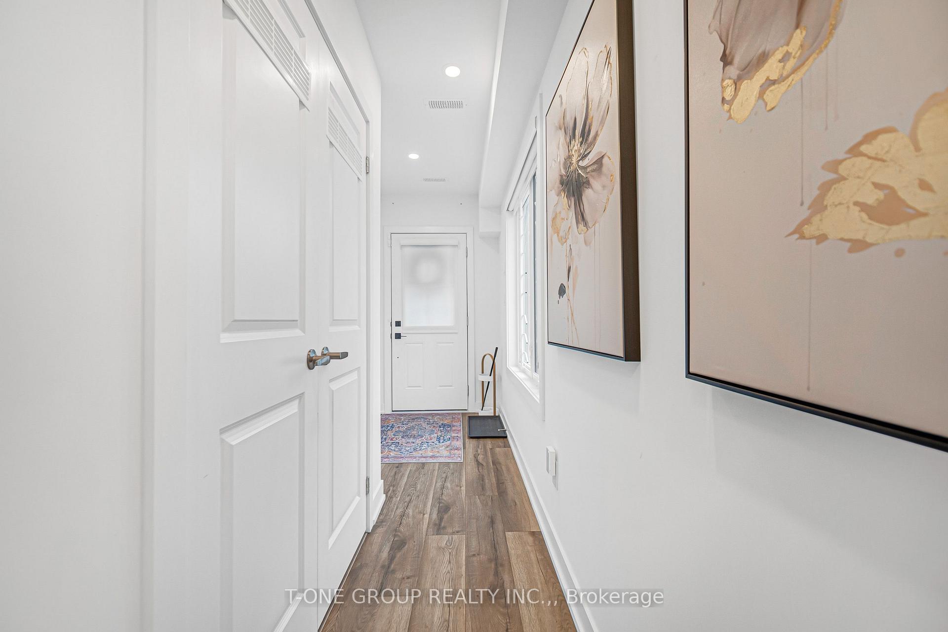 Photo 7 of 144 Covington Crescent, Whitchurch-Stouffville, Stouffville — HOMEH