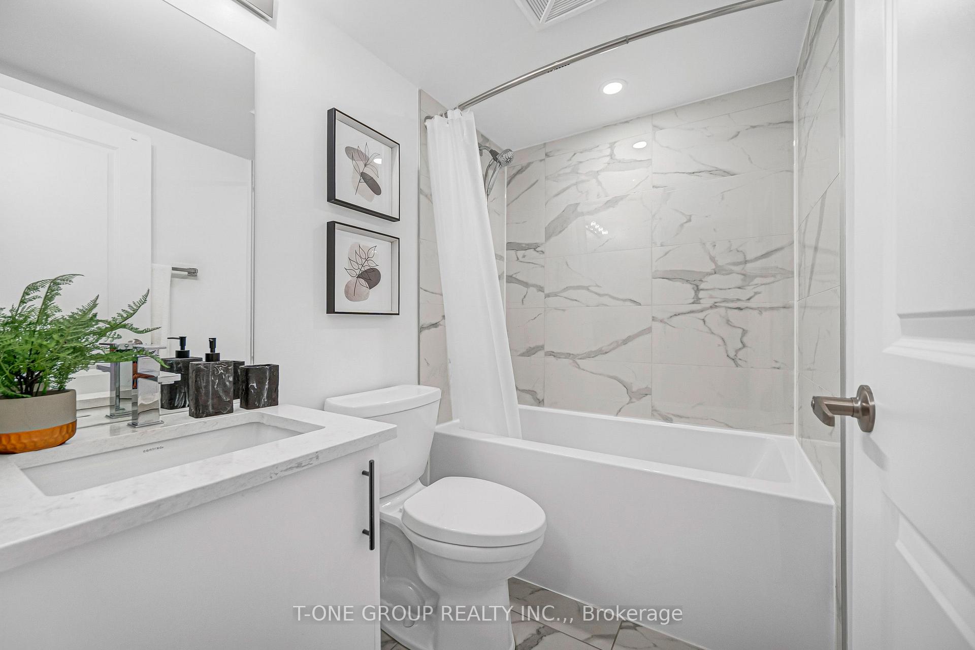 Photo 29 of 144 Covington Crescent, Whitchurch-Stouffville, Stouffville — HOMEH