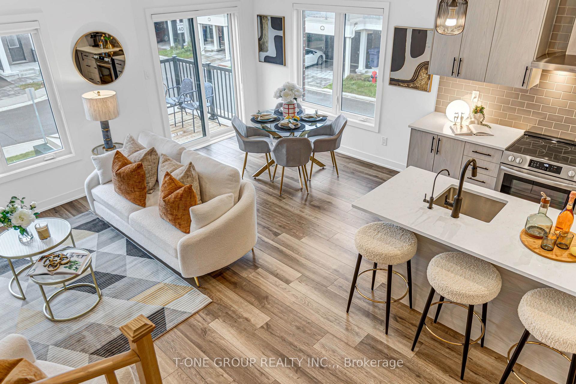 Photo 49 of 144 Covington Crescent, Whitchurch-Stouffville, Stouffville — HOMEH